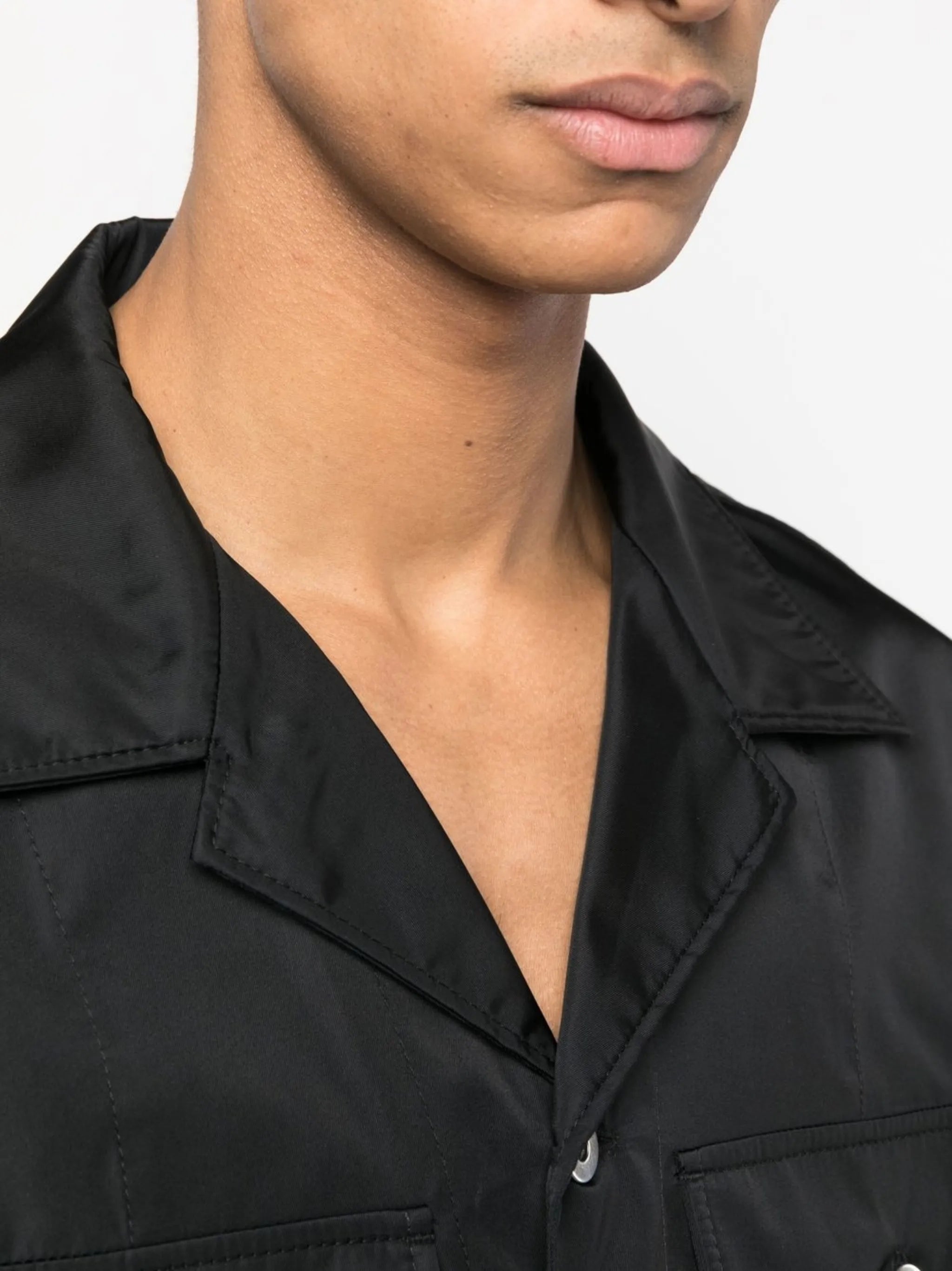 enamel triangle-logo shirt