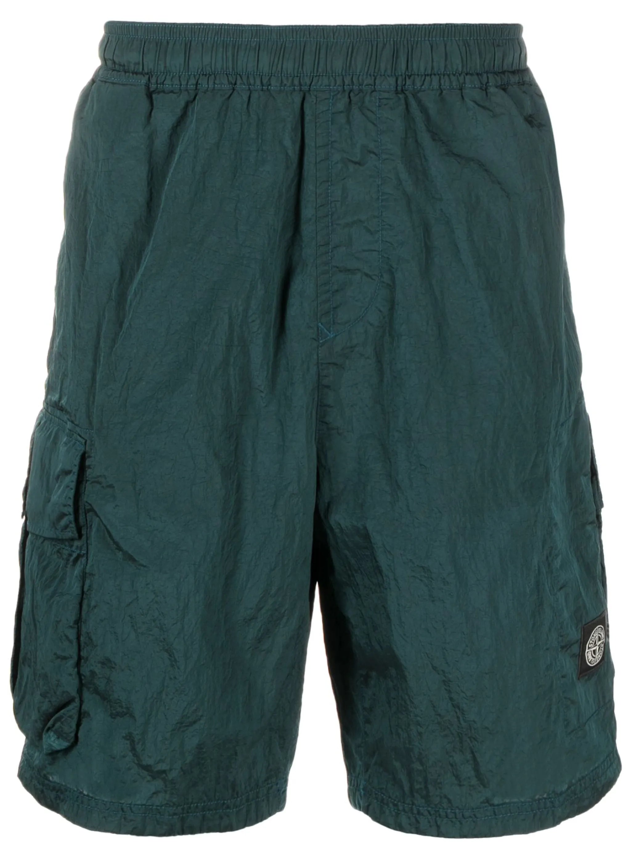 crease-effect cargo shorts