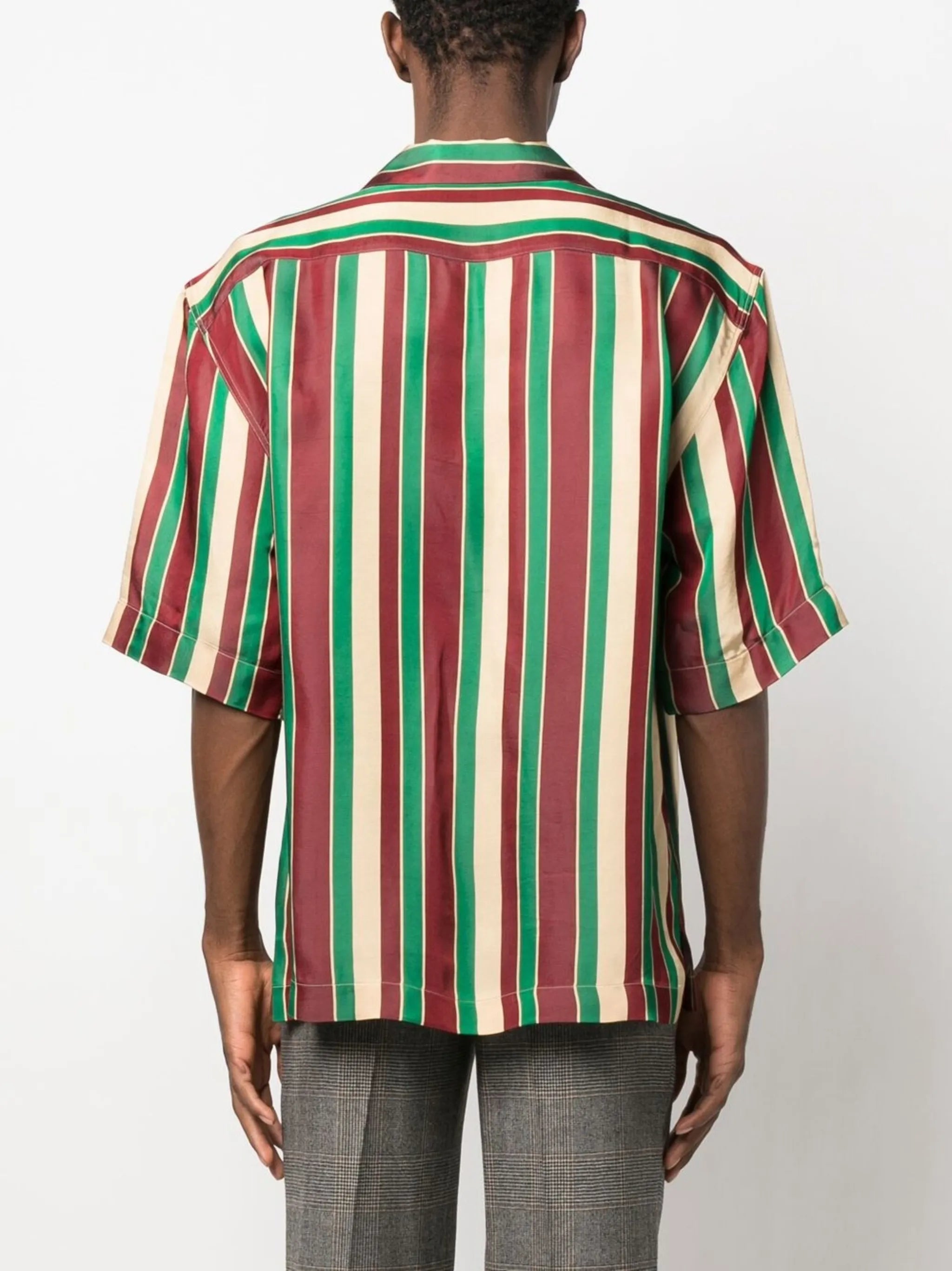 vertical-stripe short-sleeved shirt
