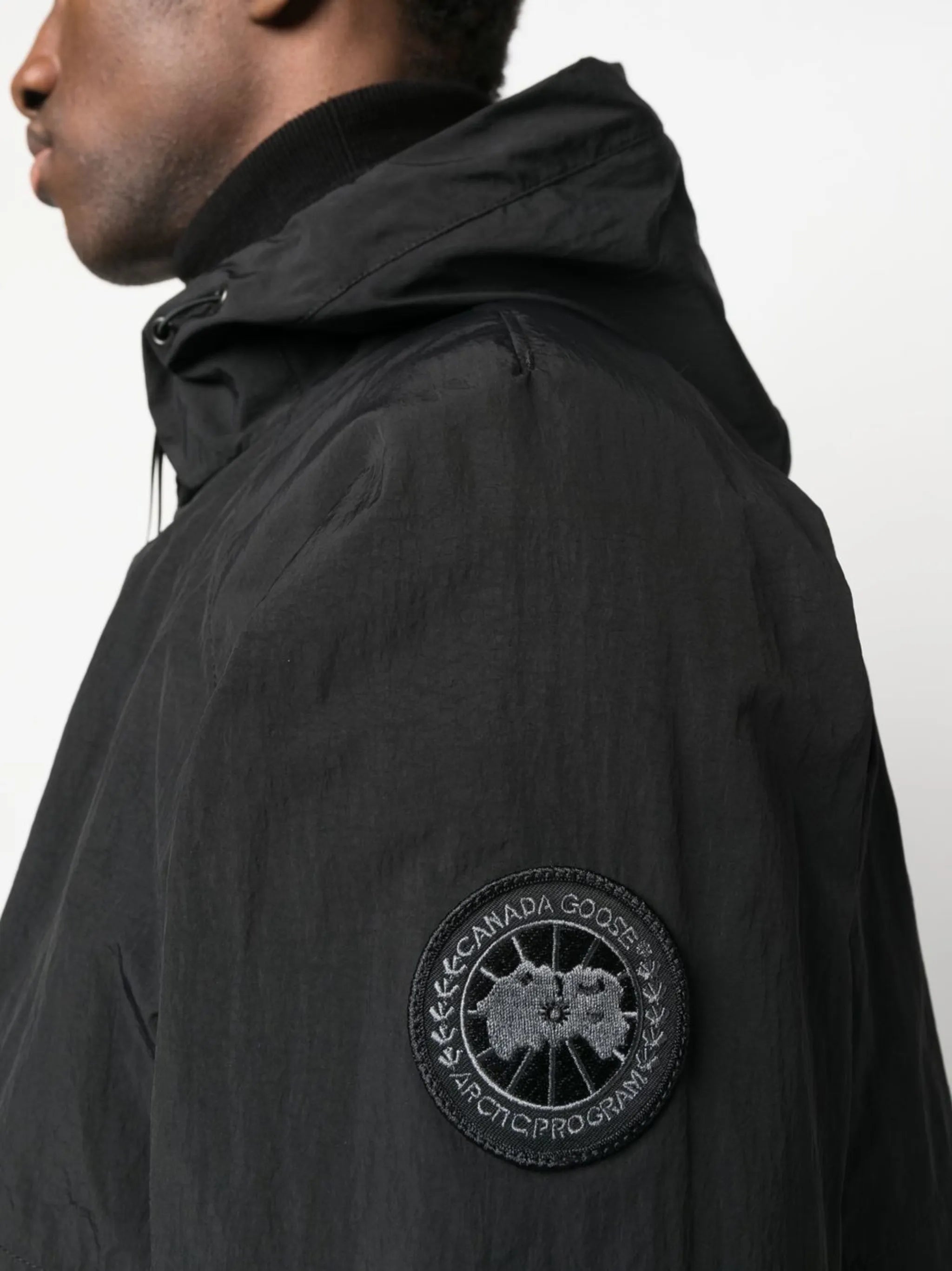 long-sleeves hooded jacket