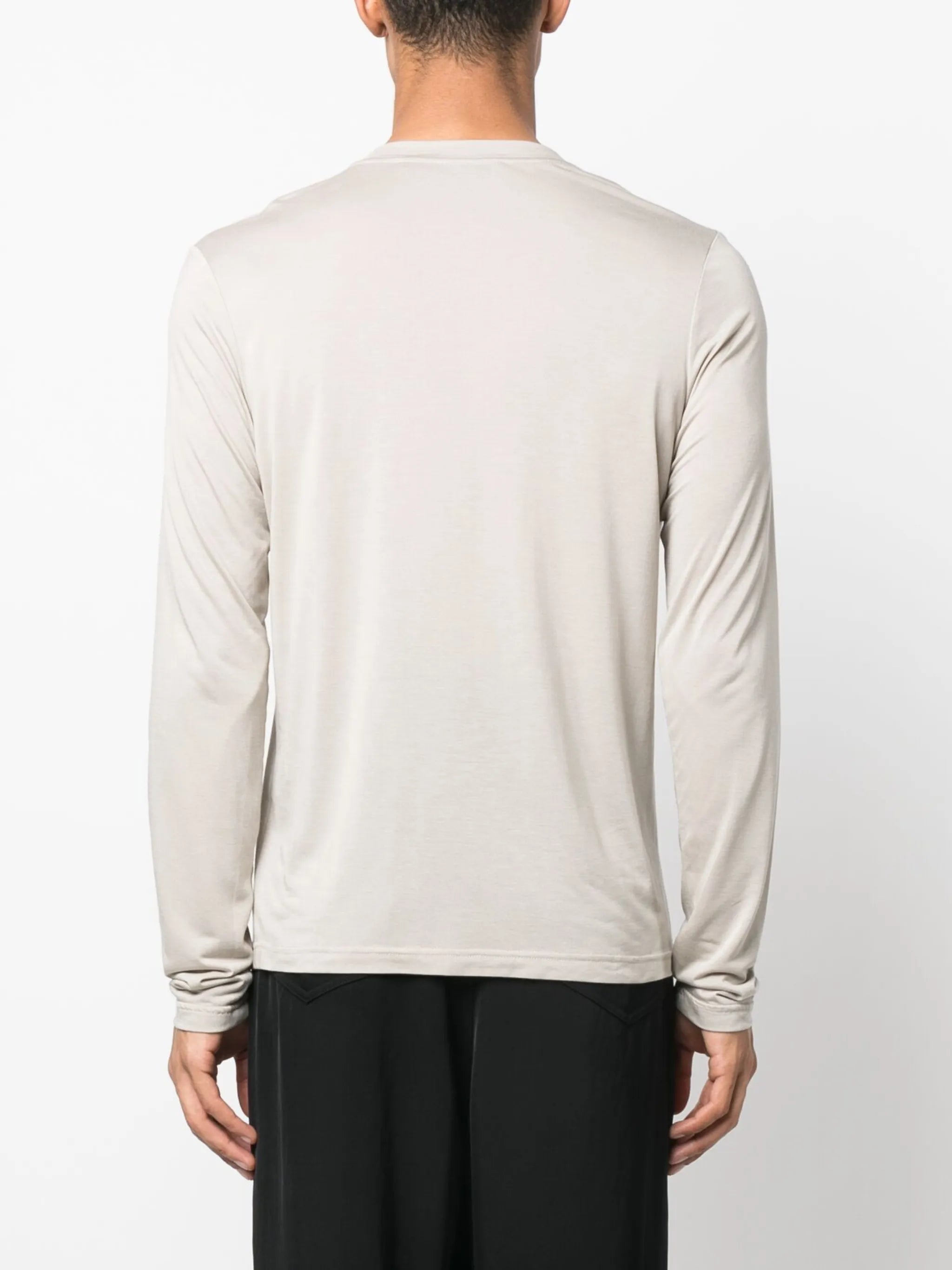 gathering-neck long-sleeve T-shirt