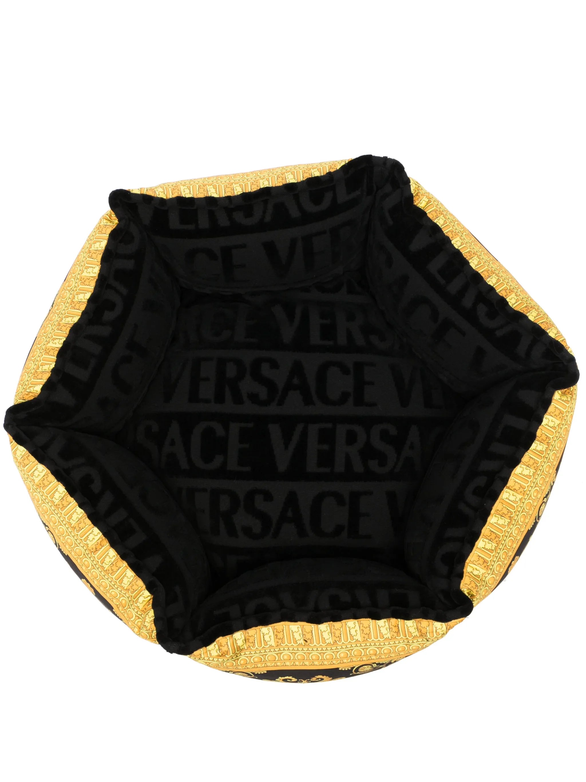 I ♡ Baroque pet bed