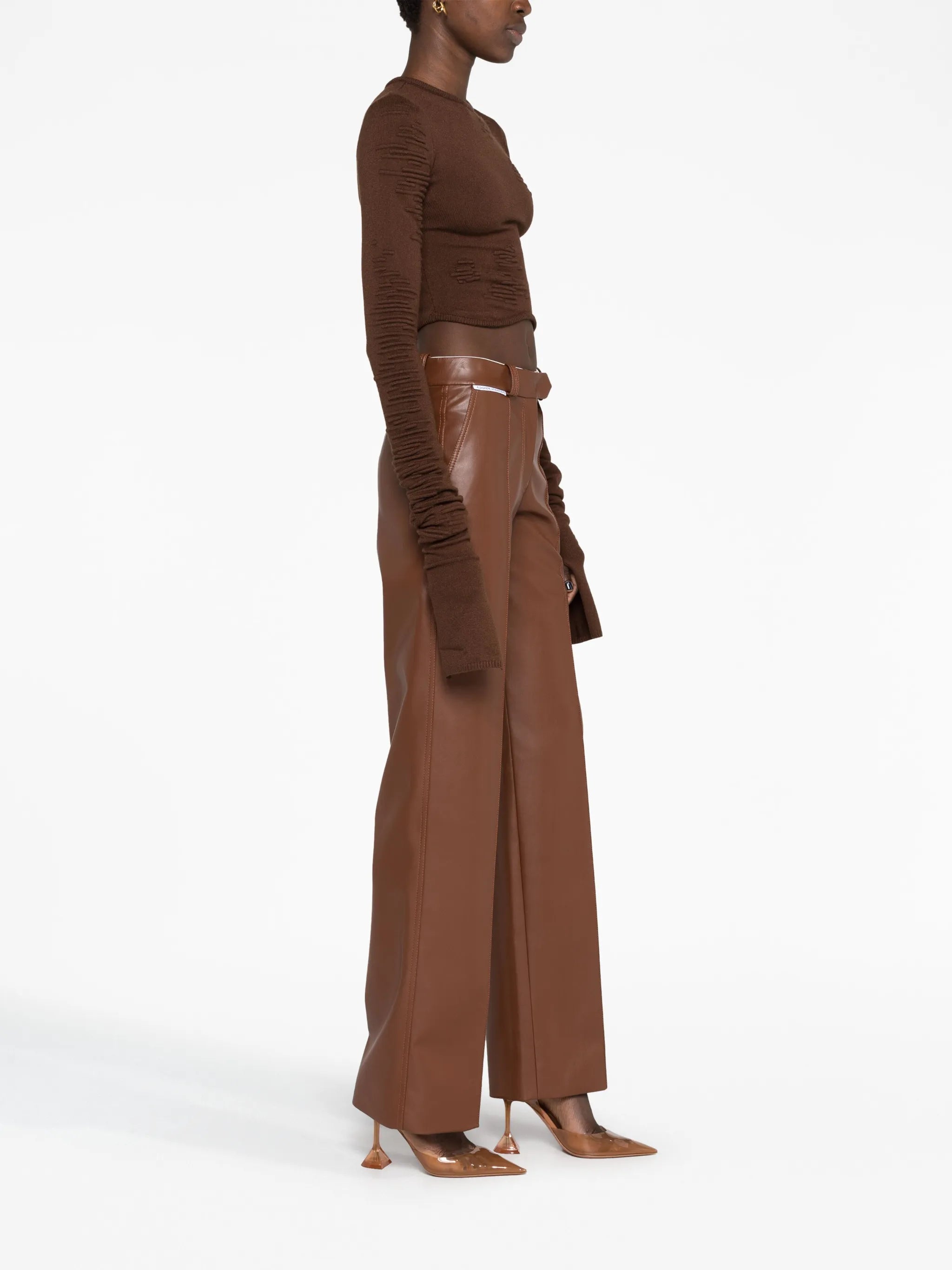 Muscle long-sleeve cropped top