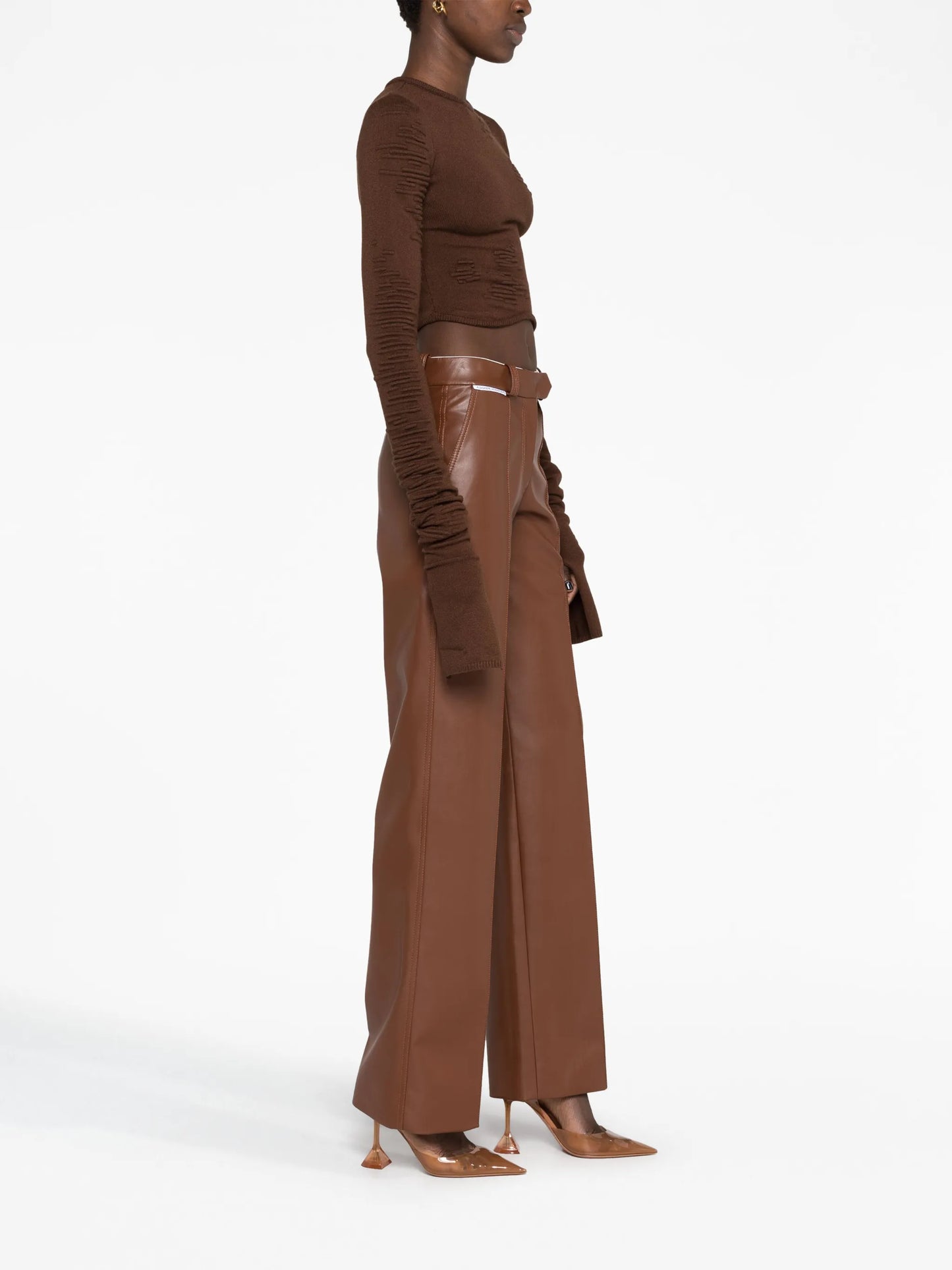 Muscle long-sleeve cropped top