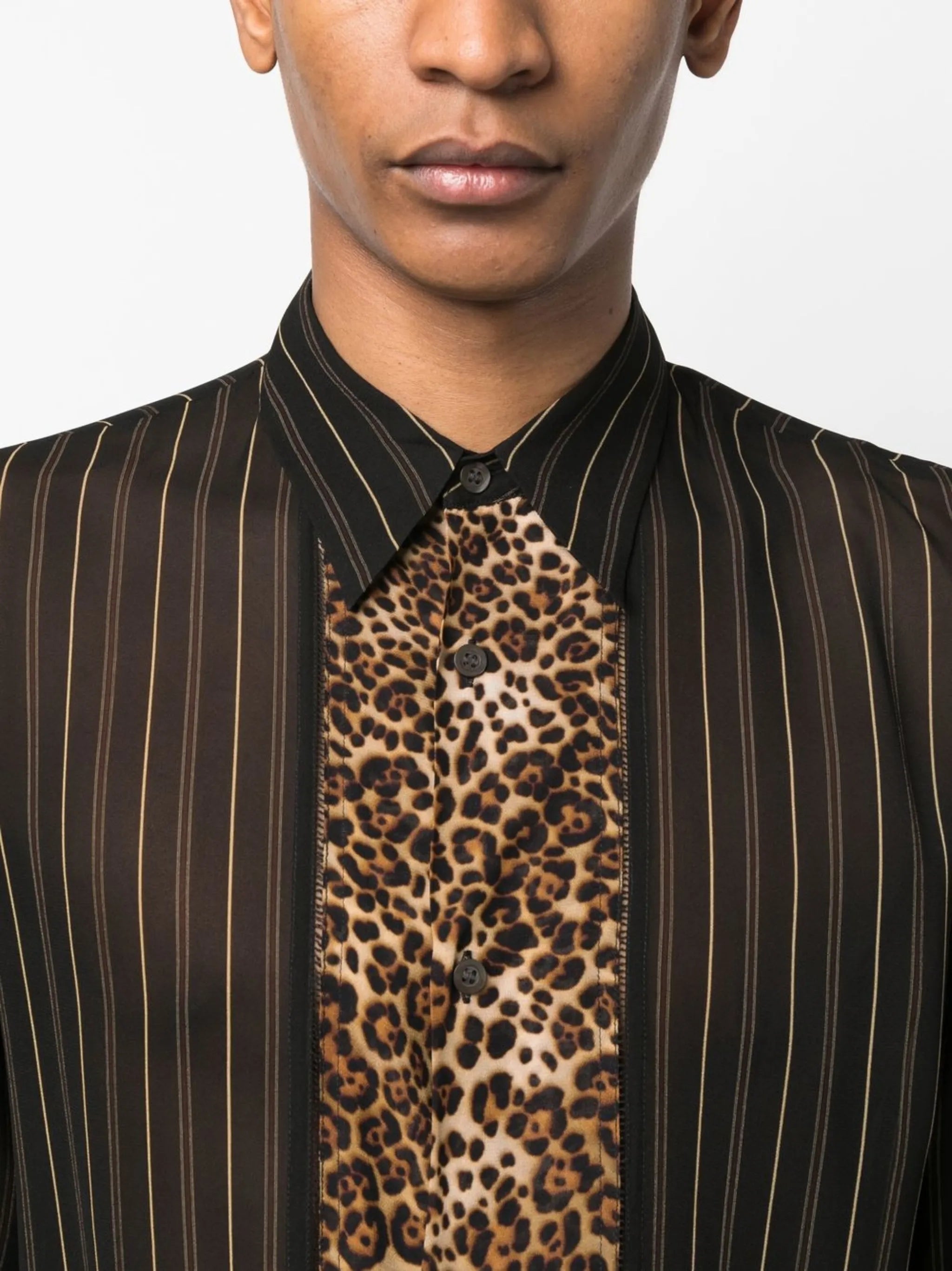 multi-panel short-sleeve shirt
