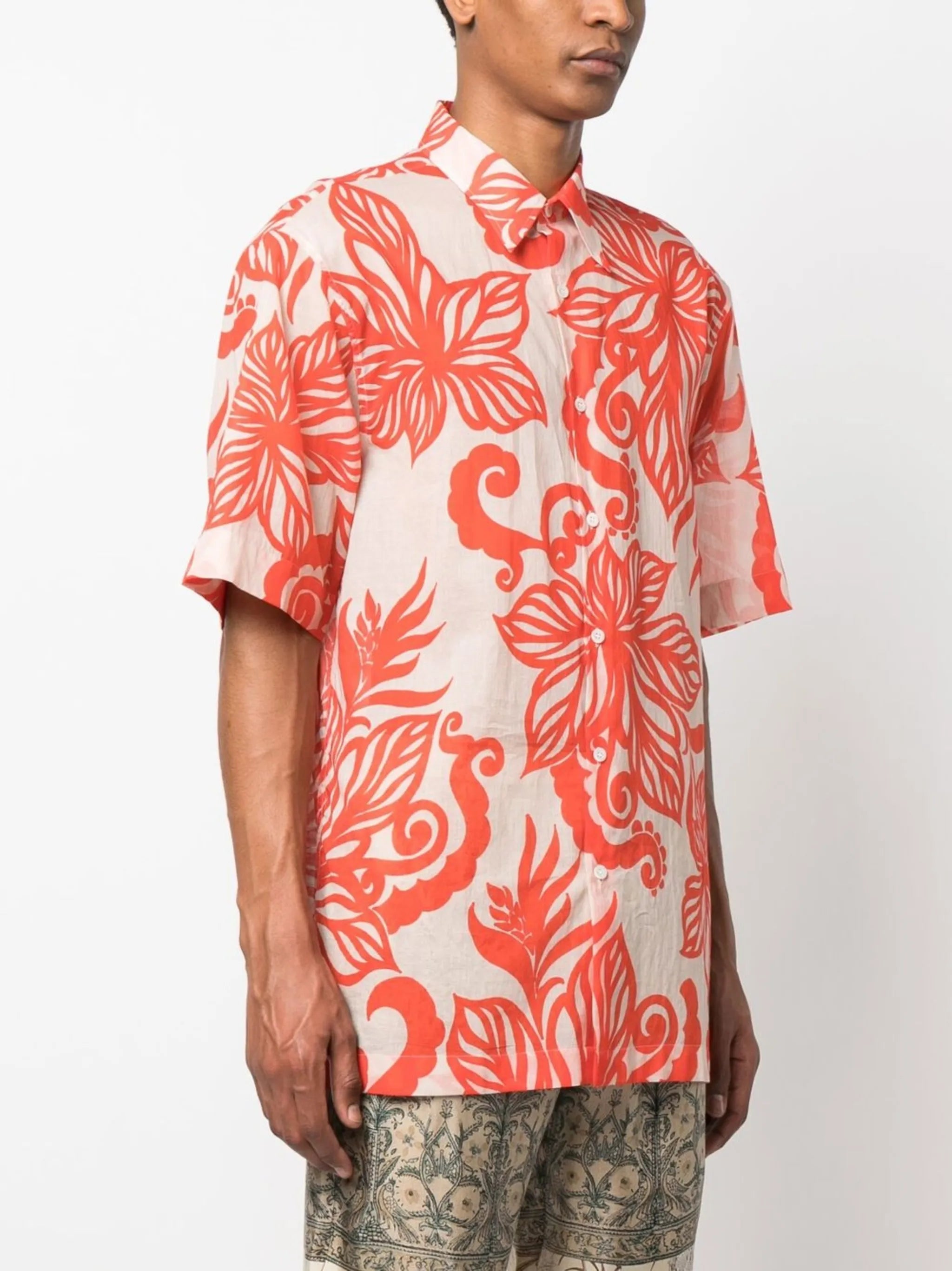 floral-print short-sleeve shirt