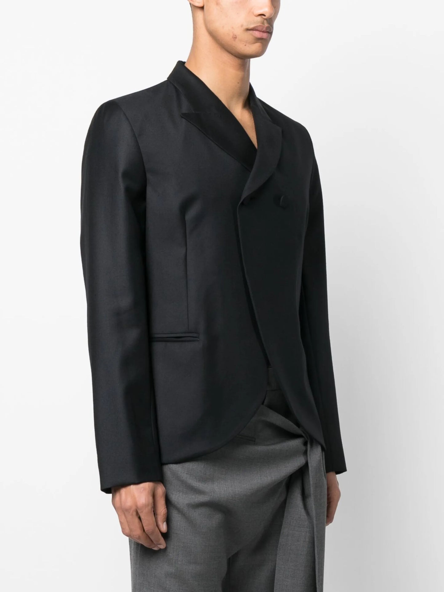 double-breasted cropped blazer