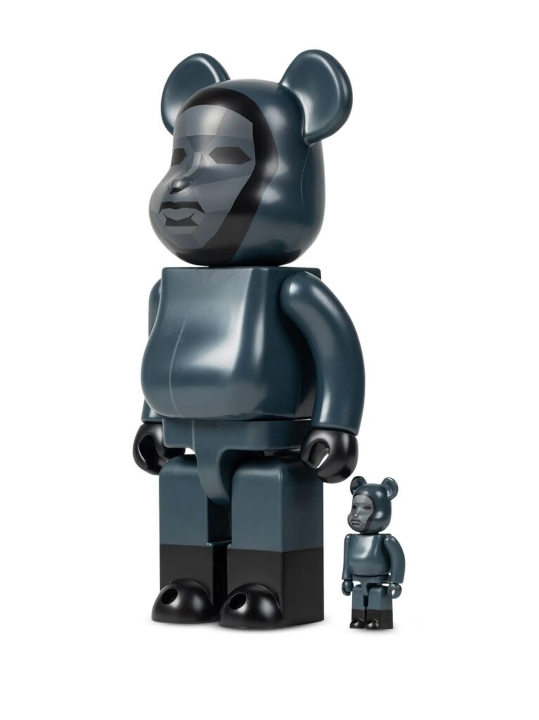 x Squid Game BE@RBRICK 100% and 400% figure set