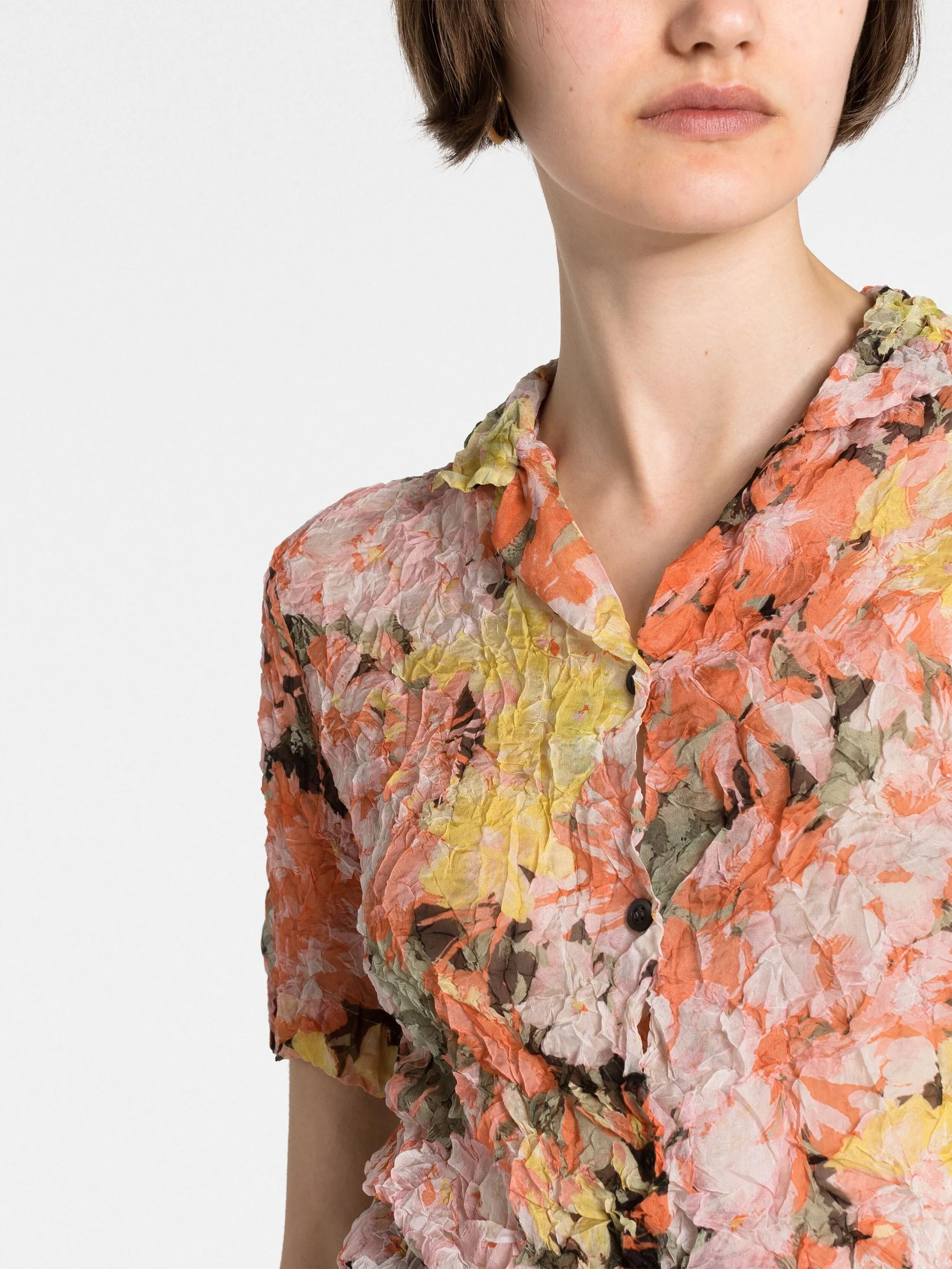 floral-print short-sleeve shirt
