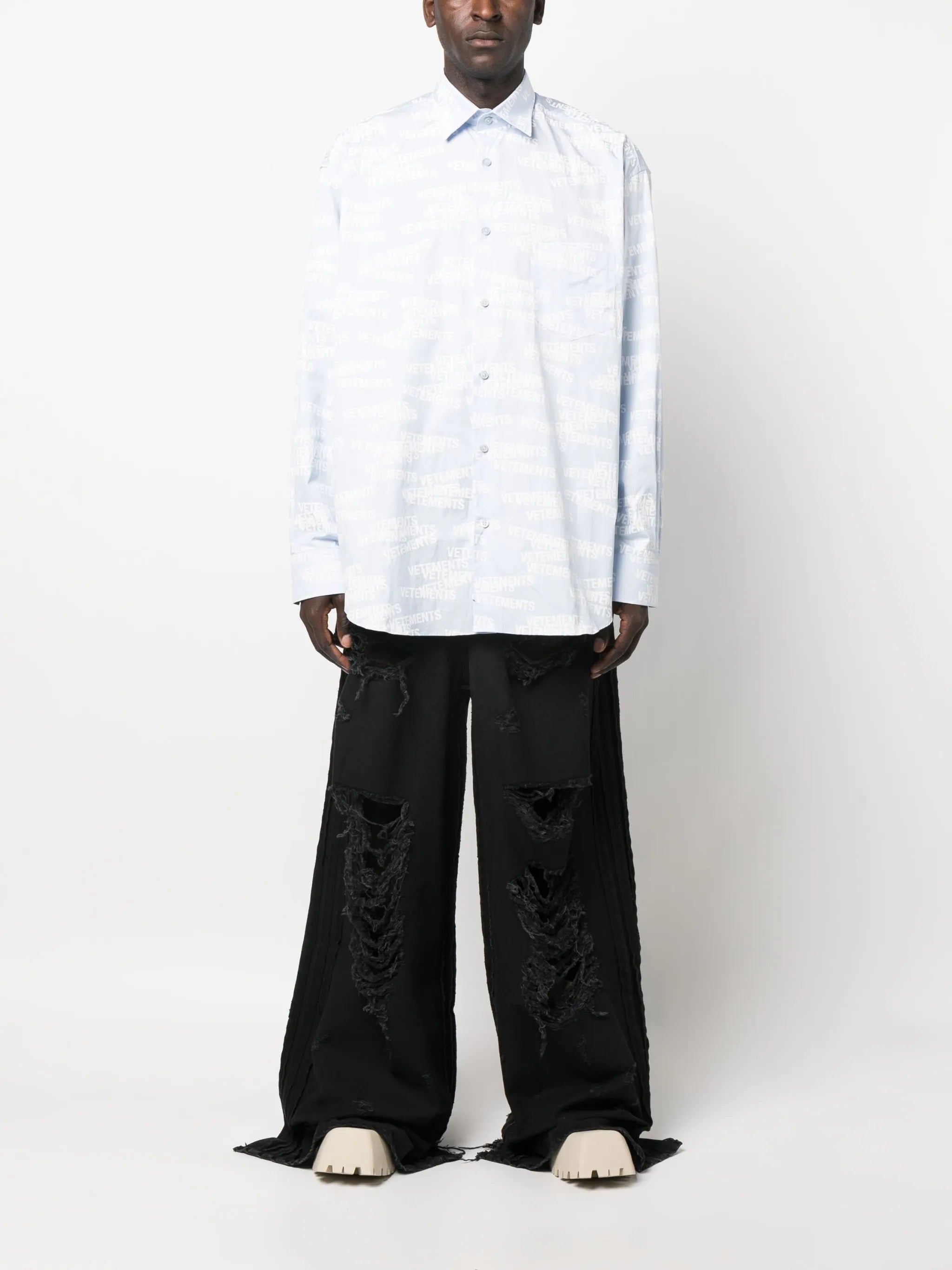 distressed-effect wide-leg jeans
