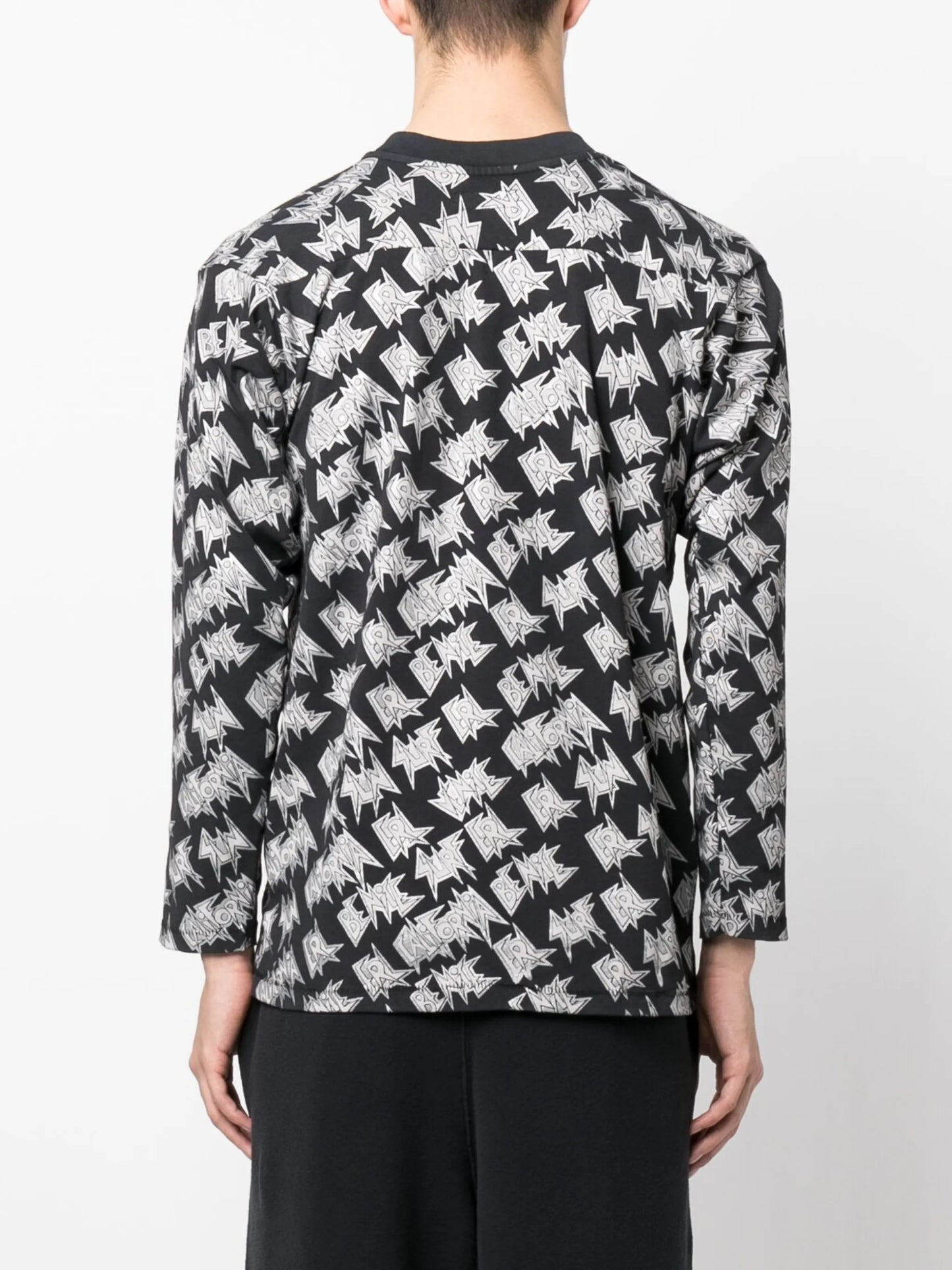 logo-print long-sleeved T-shirt