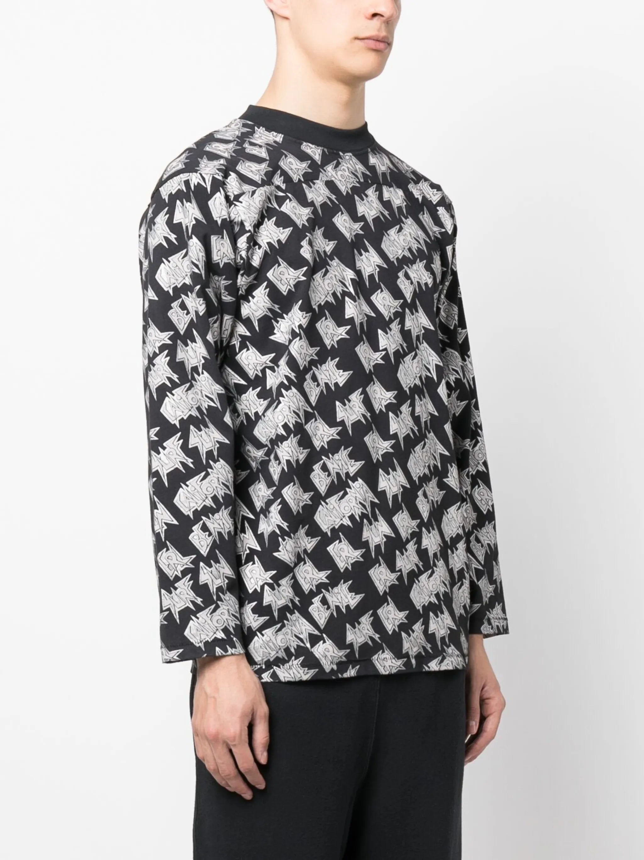 logo-print long-sleeved T-shirt