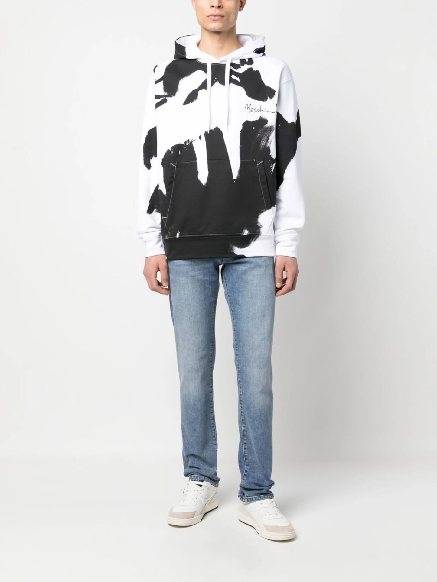 chest logo-print detail hoodie