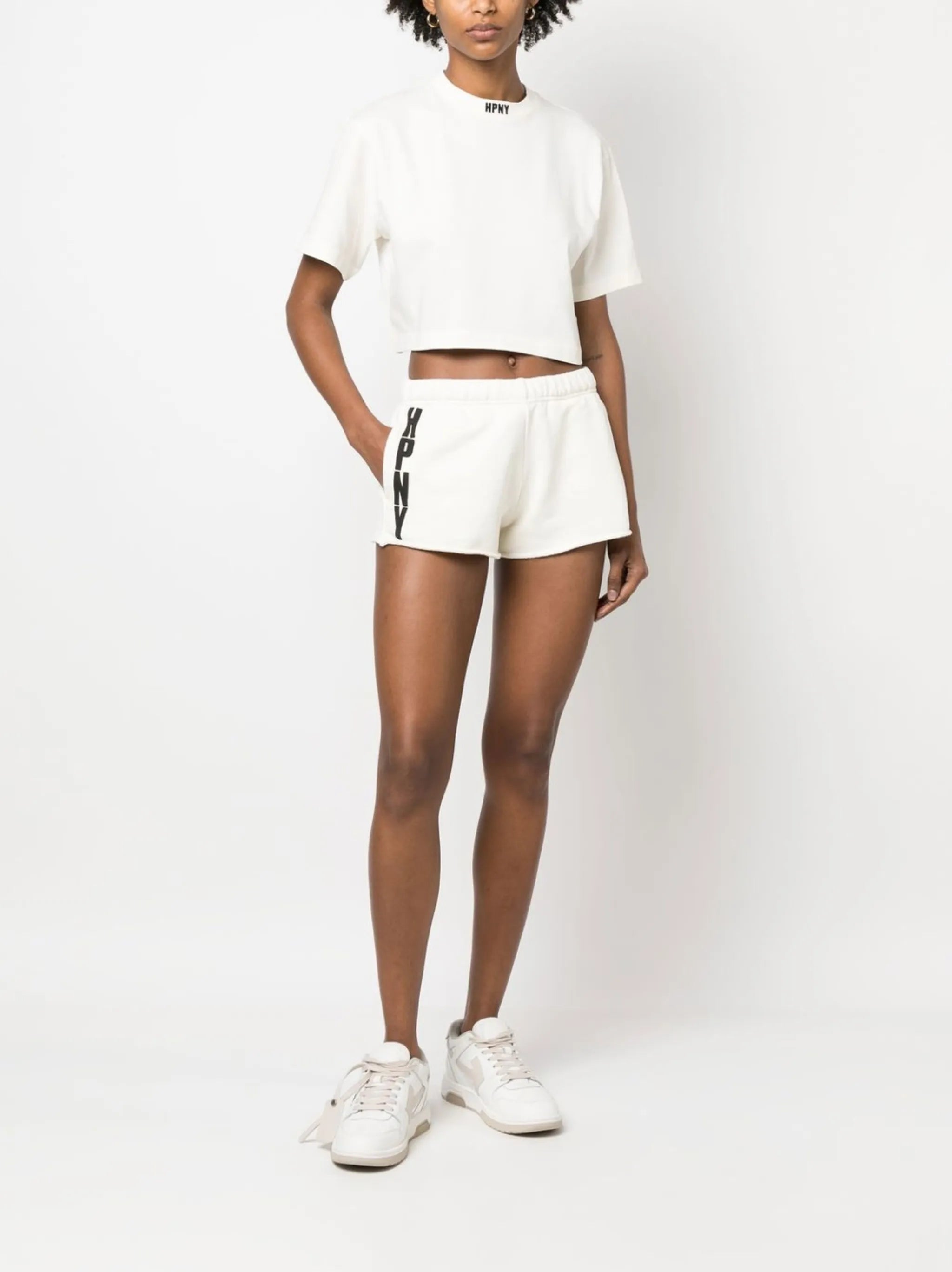 embroidered-logo cropped T-shirt
