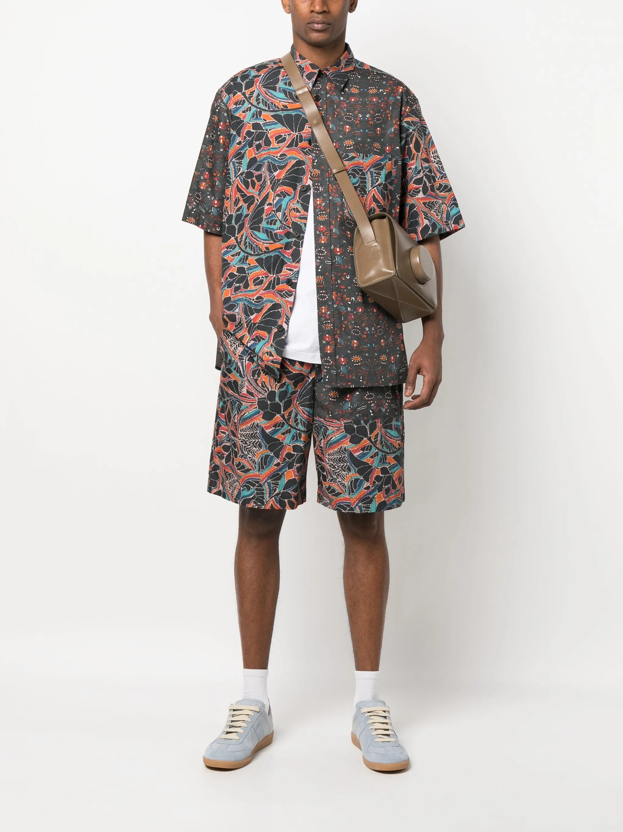 graphic-print deck shorts