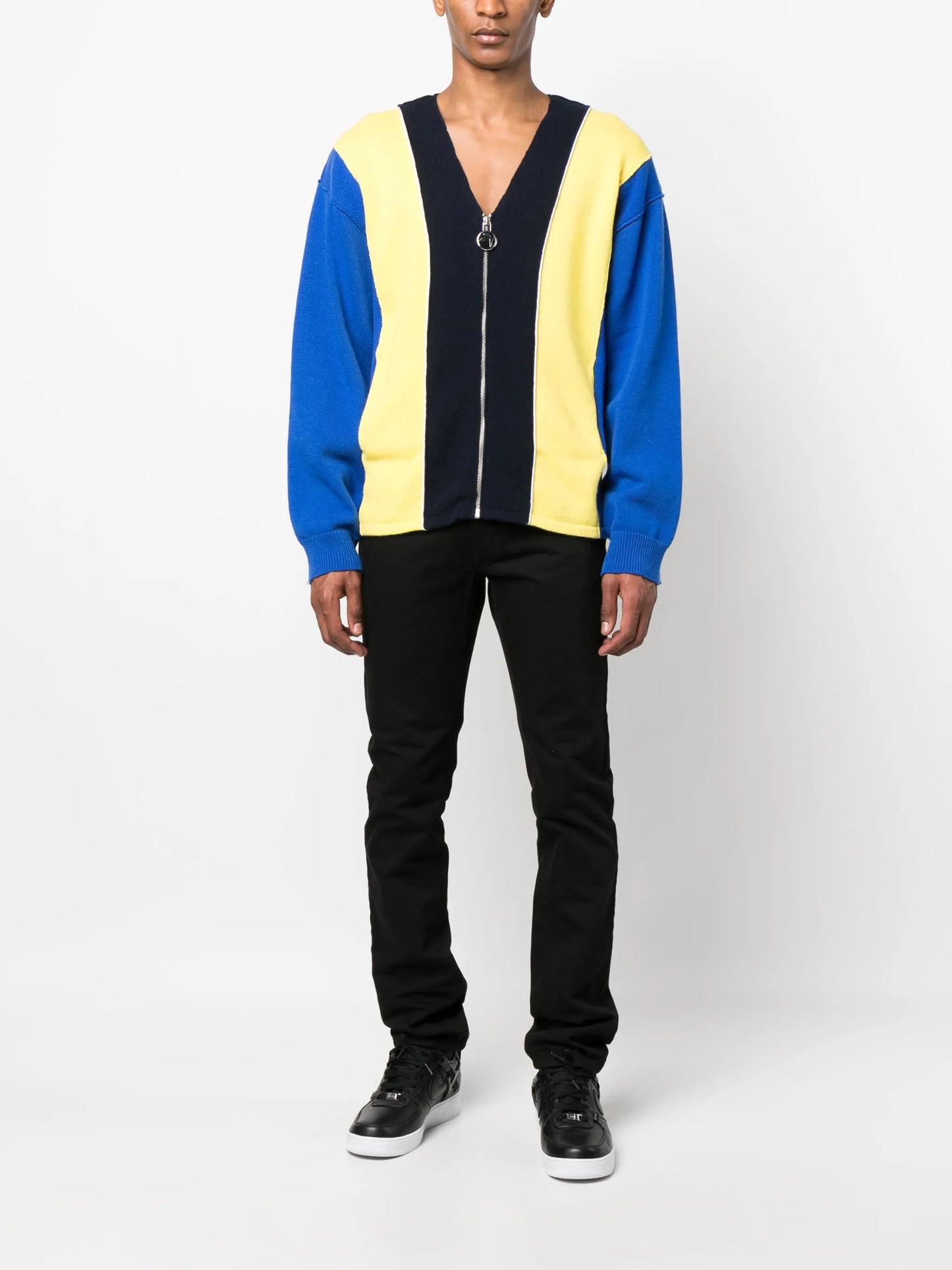zip-fastening knitted cardigan