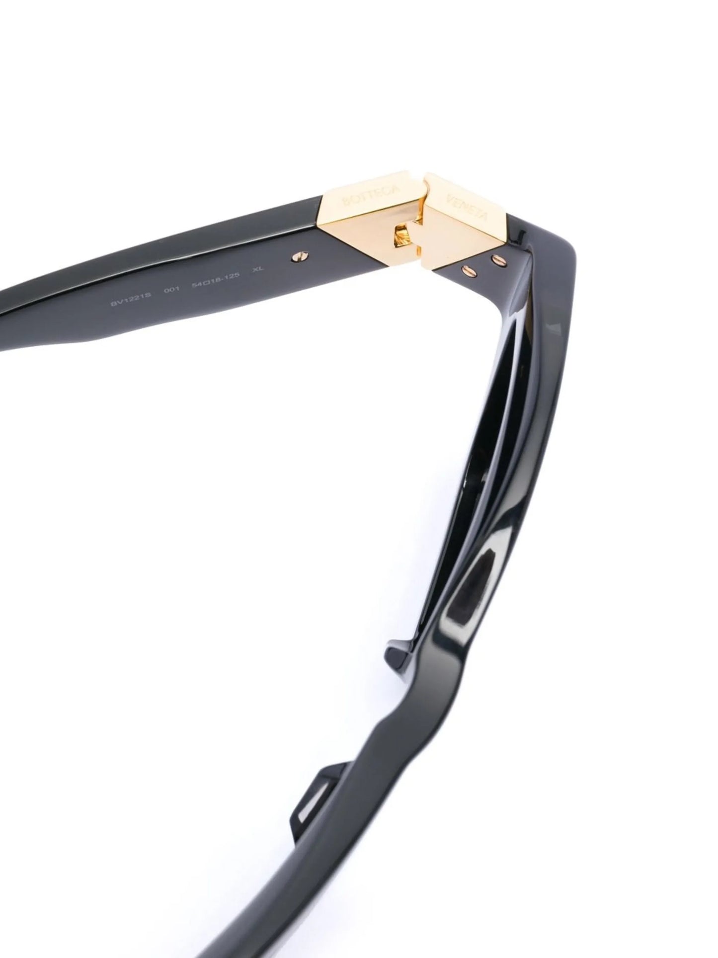 cat-eye triangle-logo sunglasses