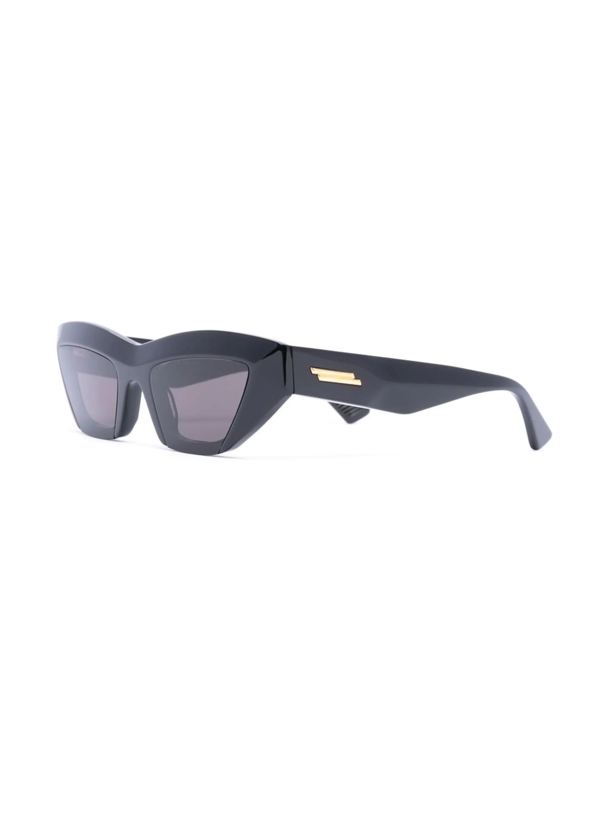 cat-eye frame sunglasses
