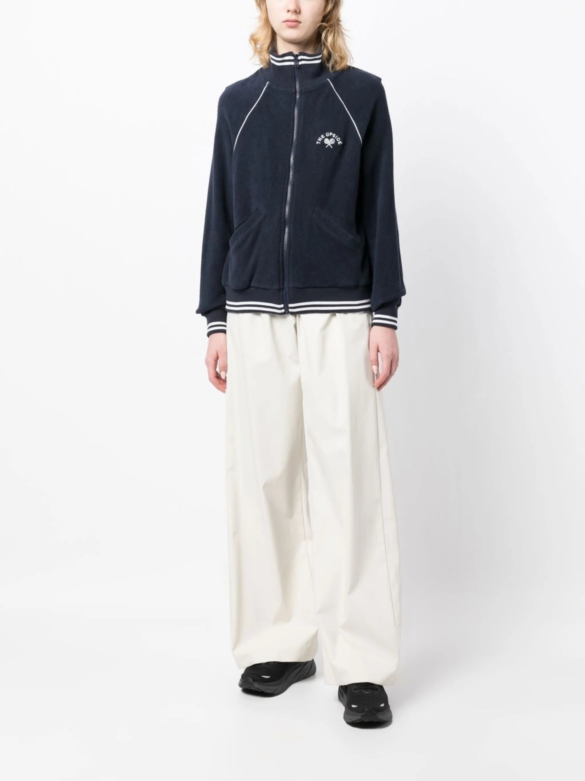 embroidered-logo detail jacket