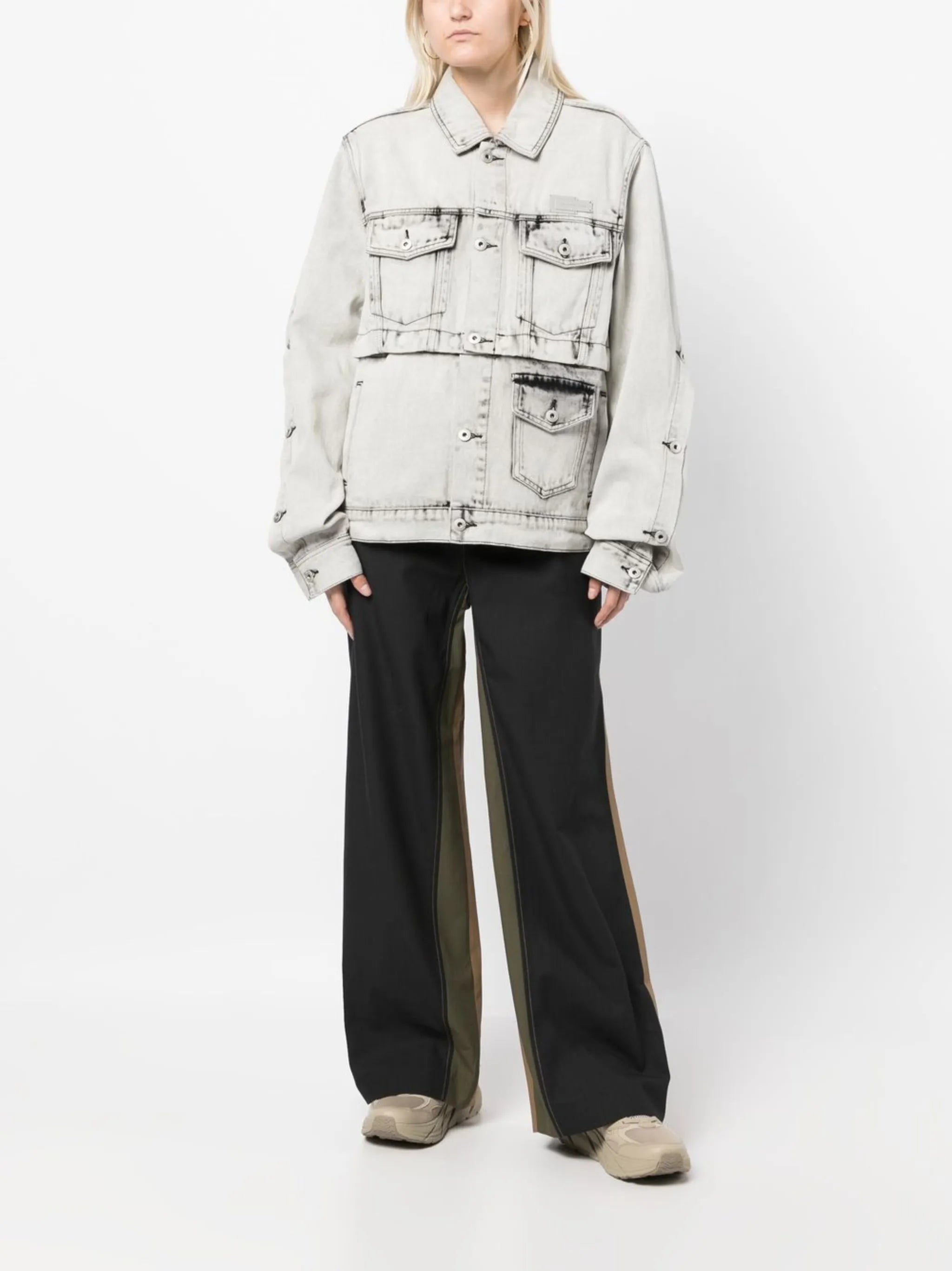 multiple-pocket detail denim jacket