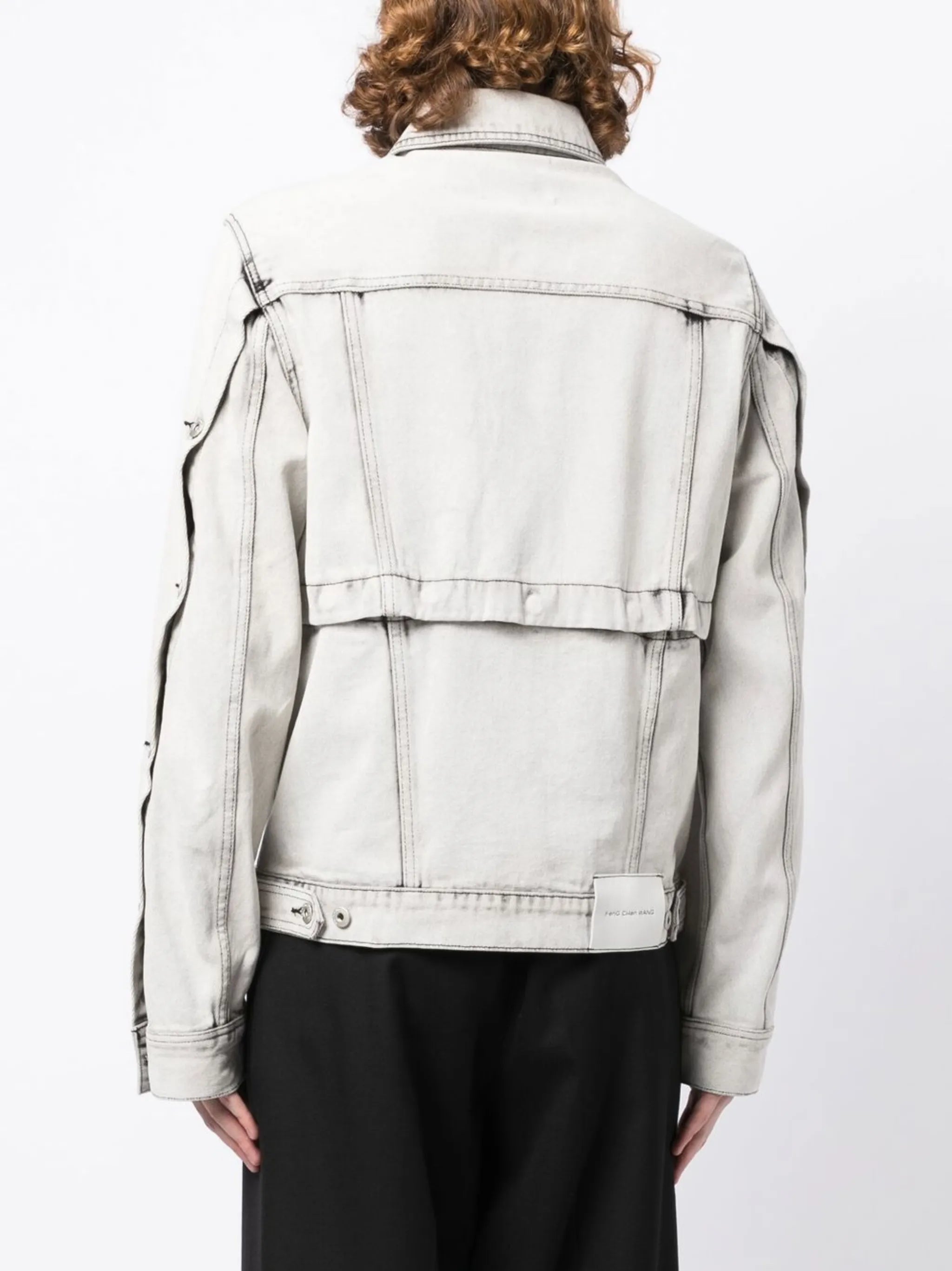 multiple-pocket detail denim jacket