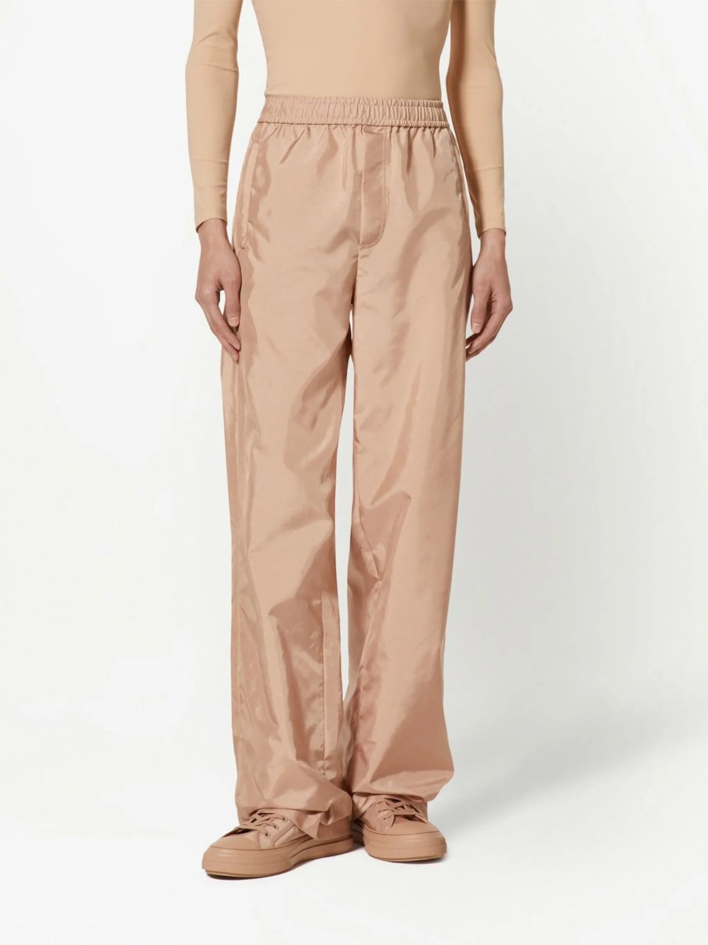 elasticated-waist straight-leg trousers
