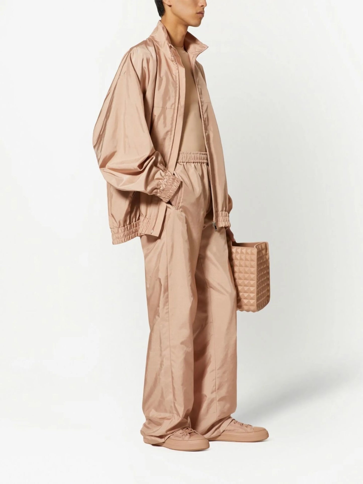elasticated-waist straight-leg trousers