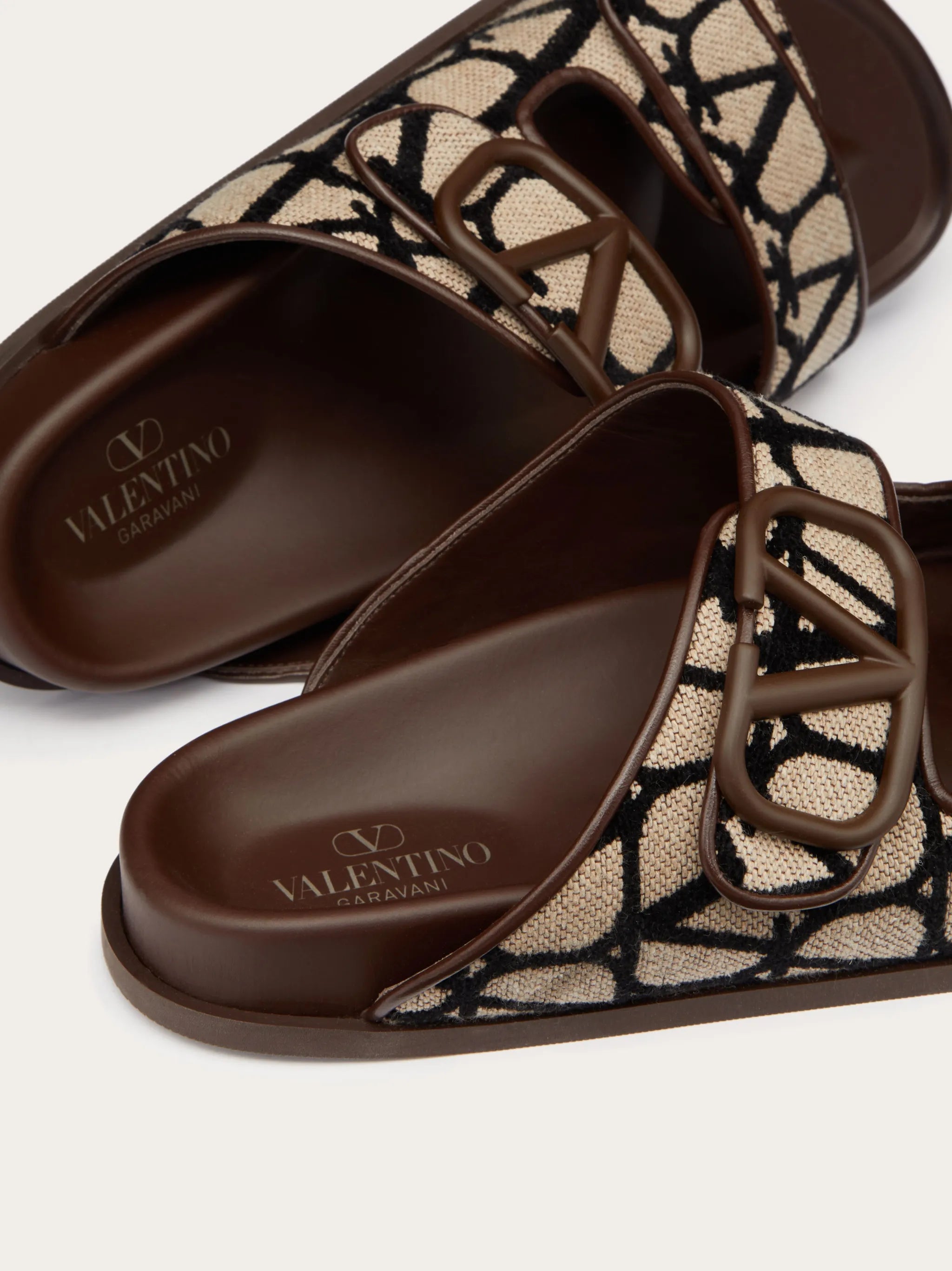VLogo Toile Iconographe double-strap sandals