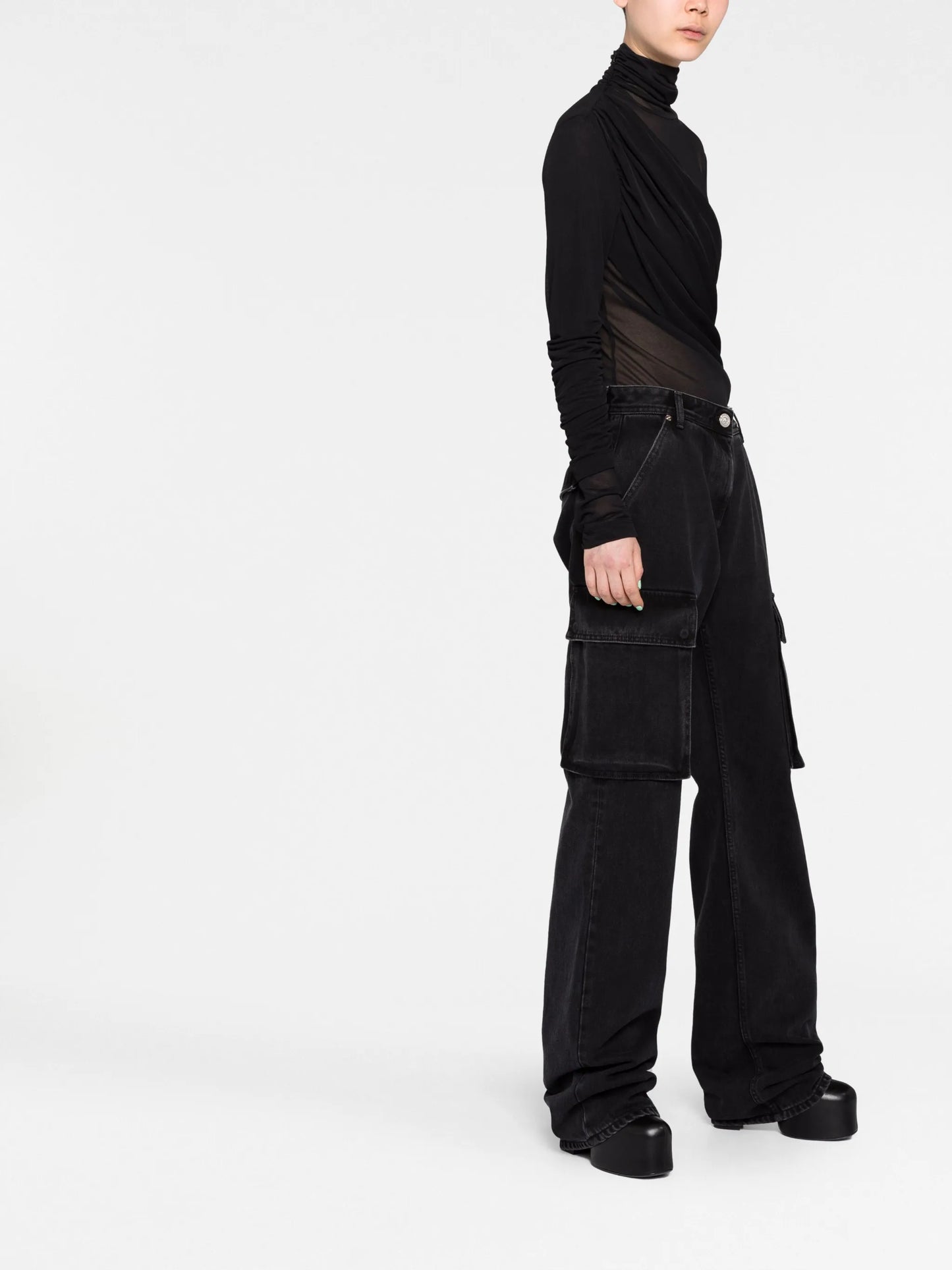 high-waisted jeans