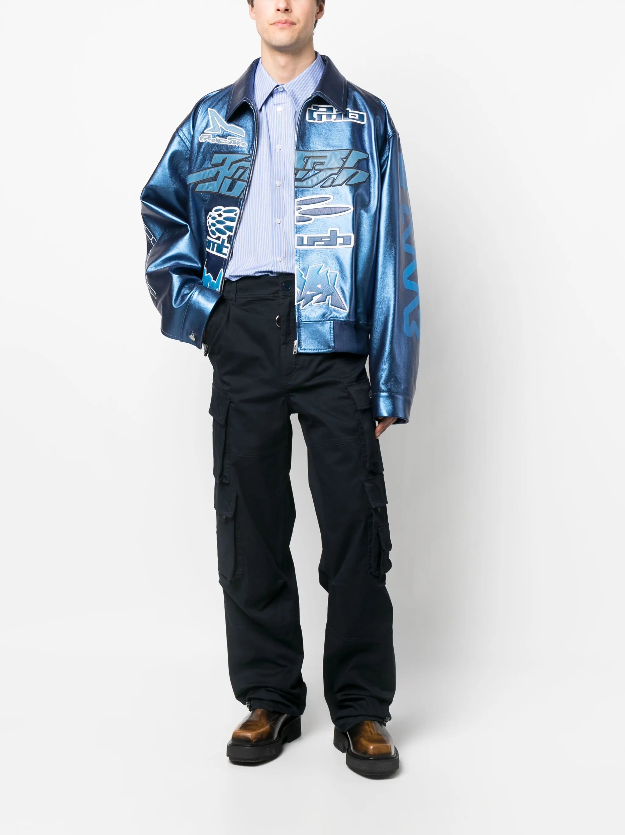 straight-leg cargo trousers