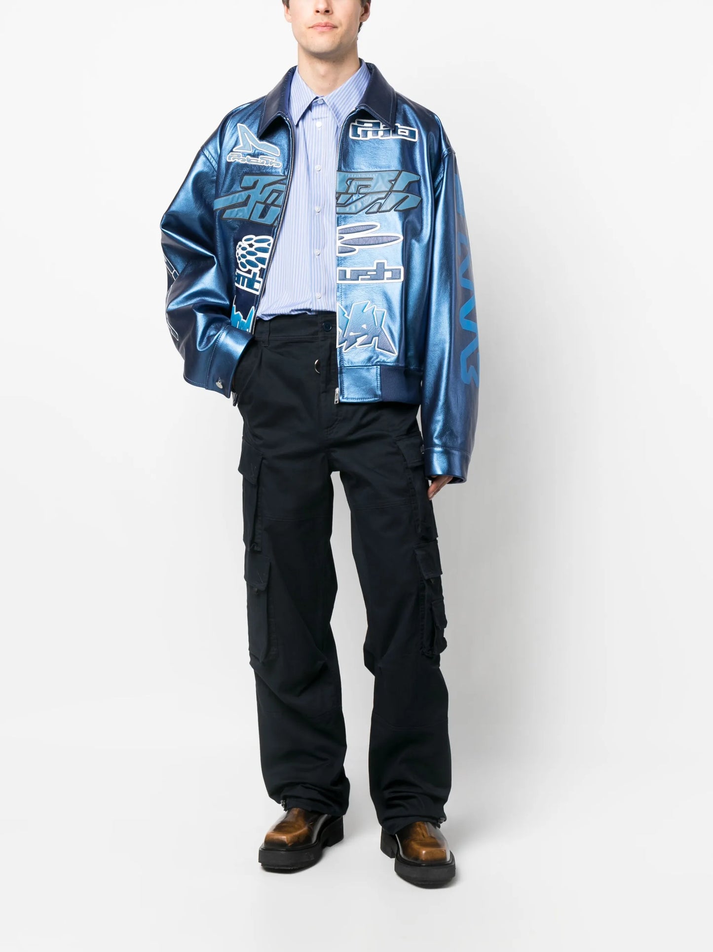 straight-leg cargo trousers