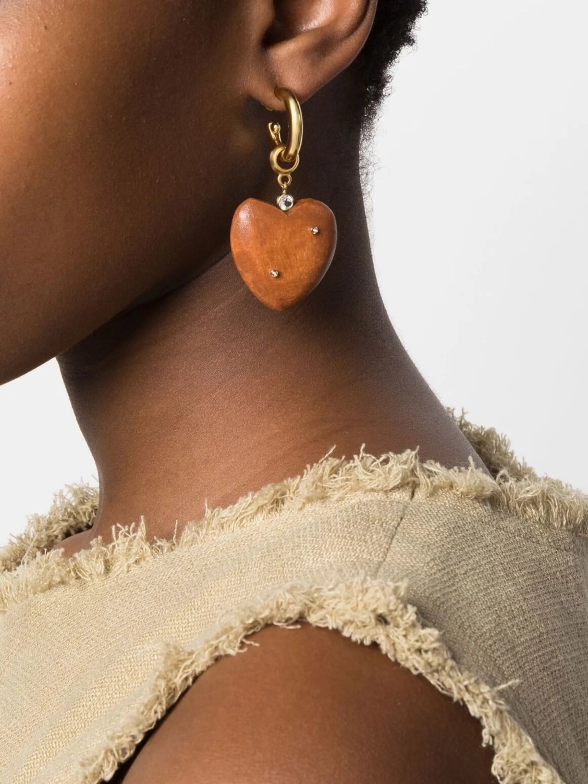 crystal-embellished heart earring