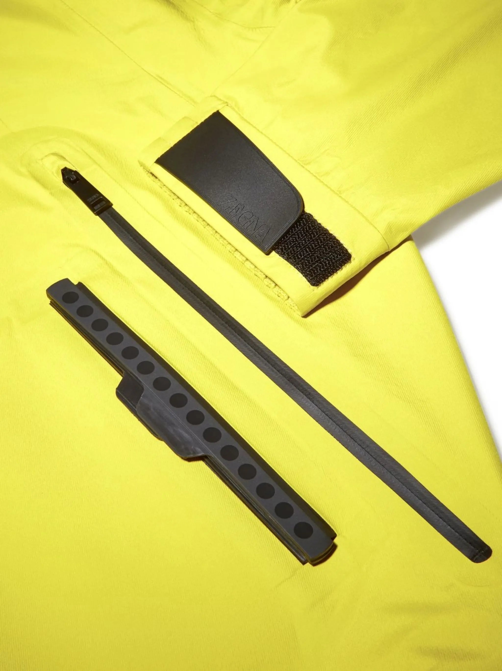 UseTheExisting zip-up blouson