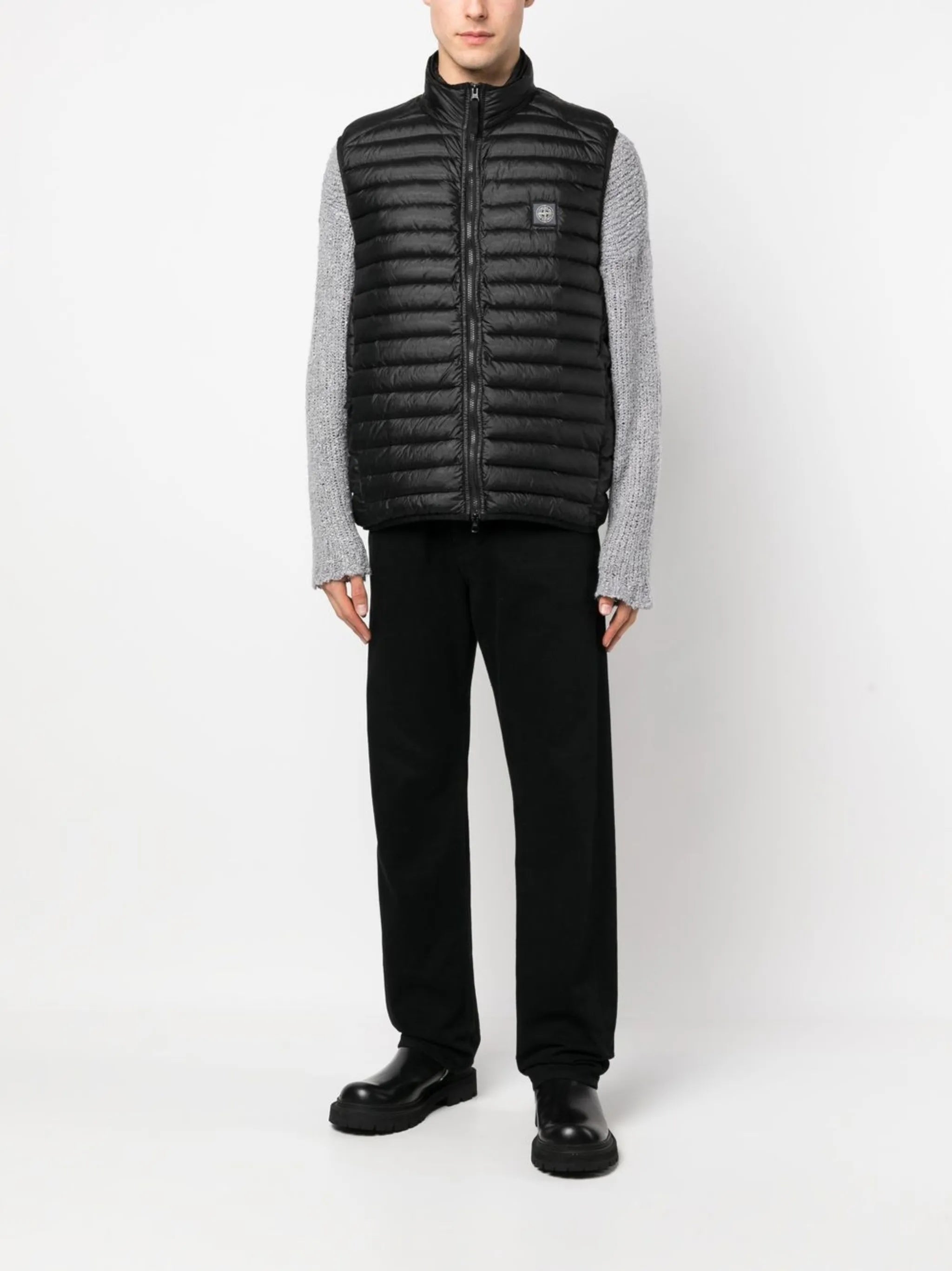 logo patch padded gilet