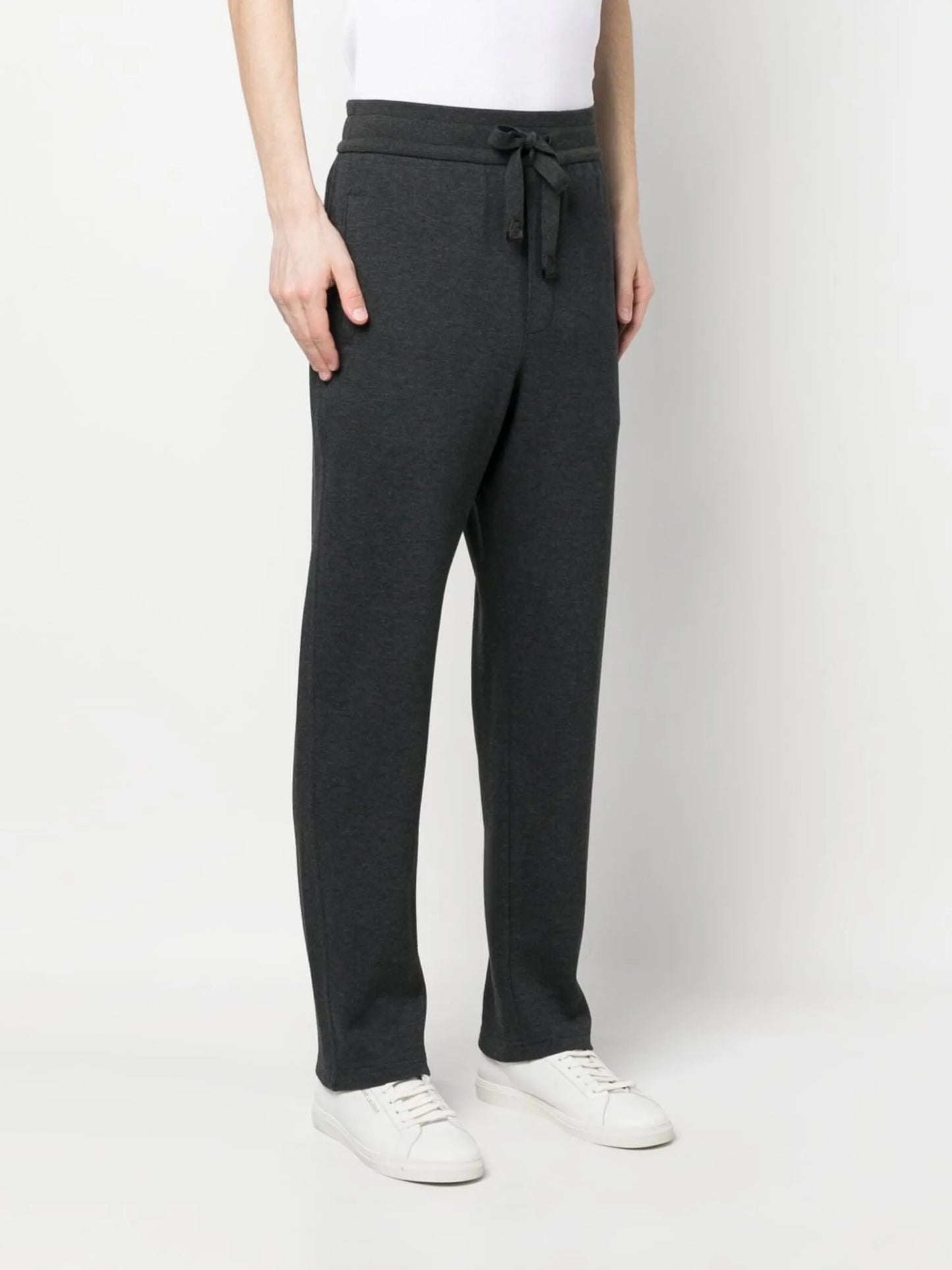 straight-leg sweatpants