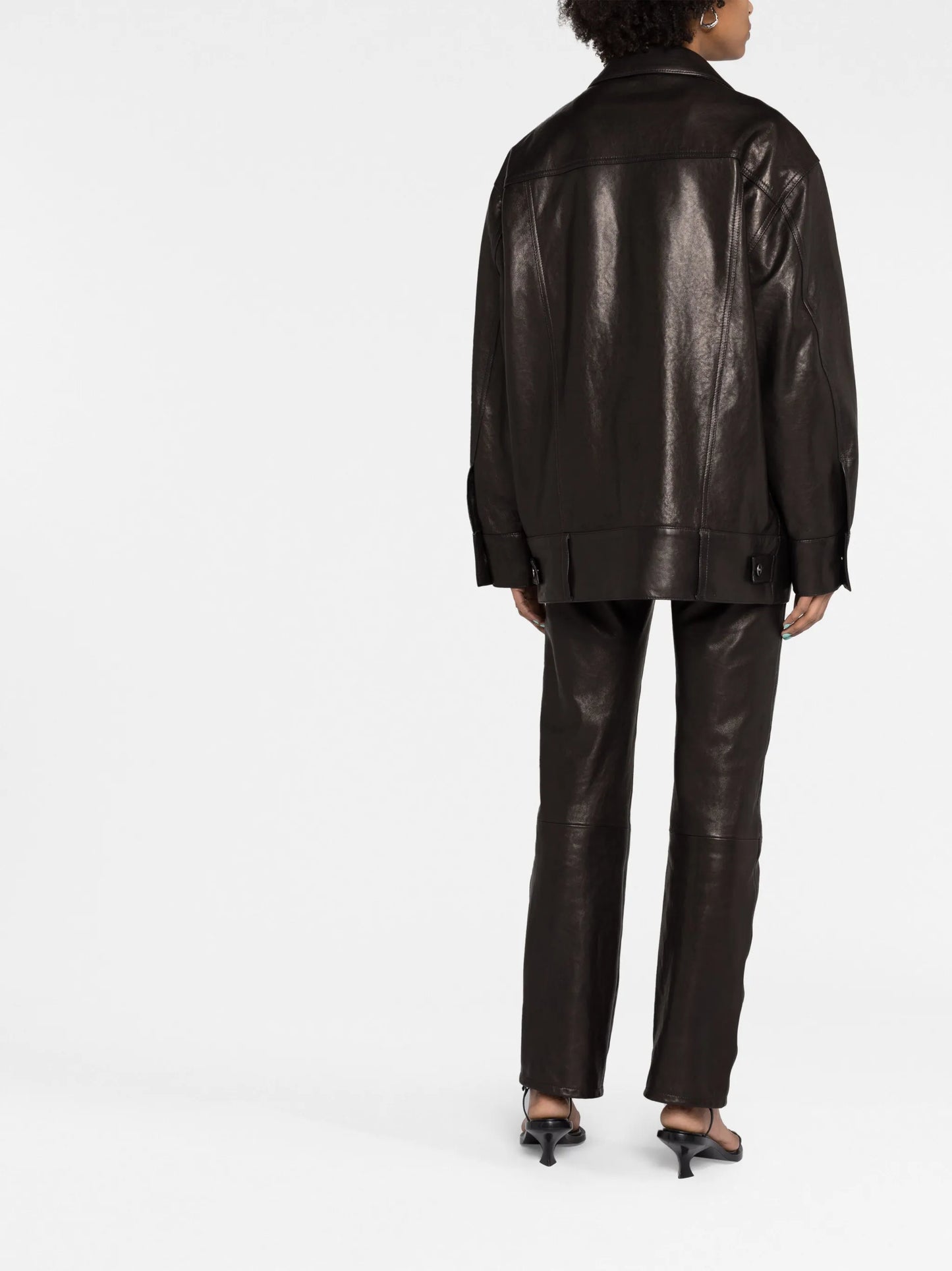polished-finish button-fastening jacket