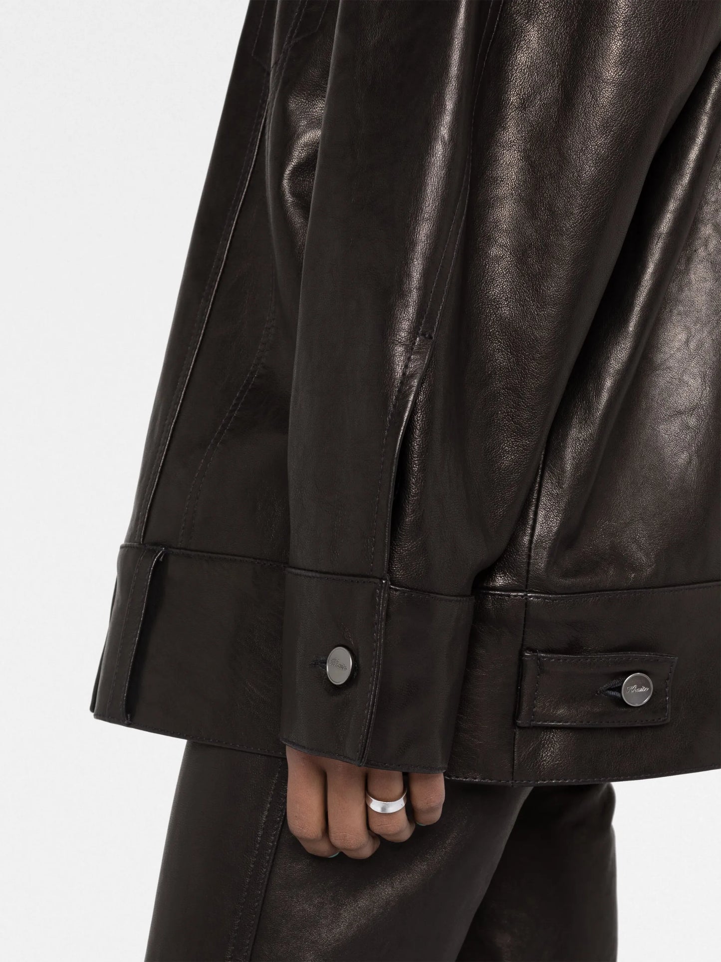 polished-finish button-fastening jacket