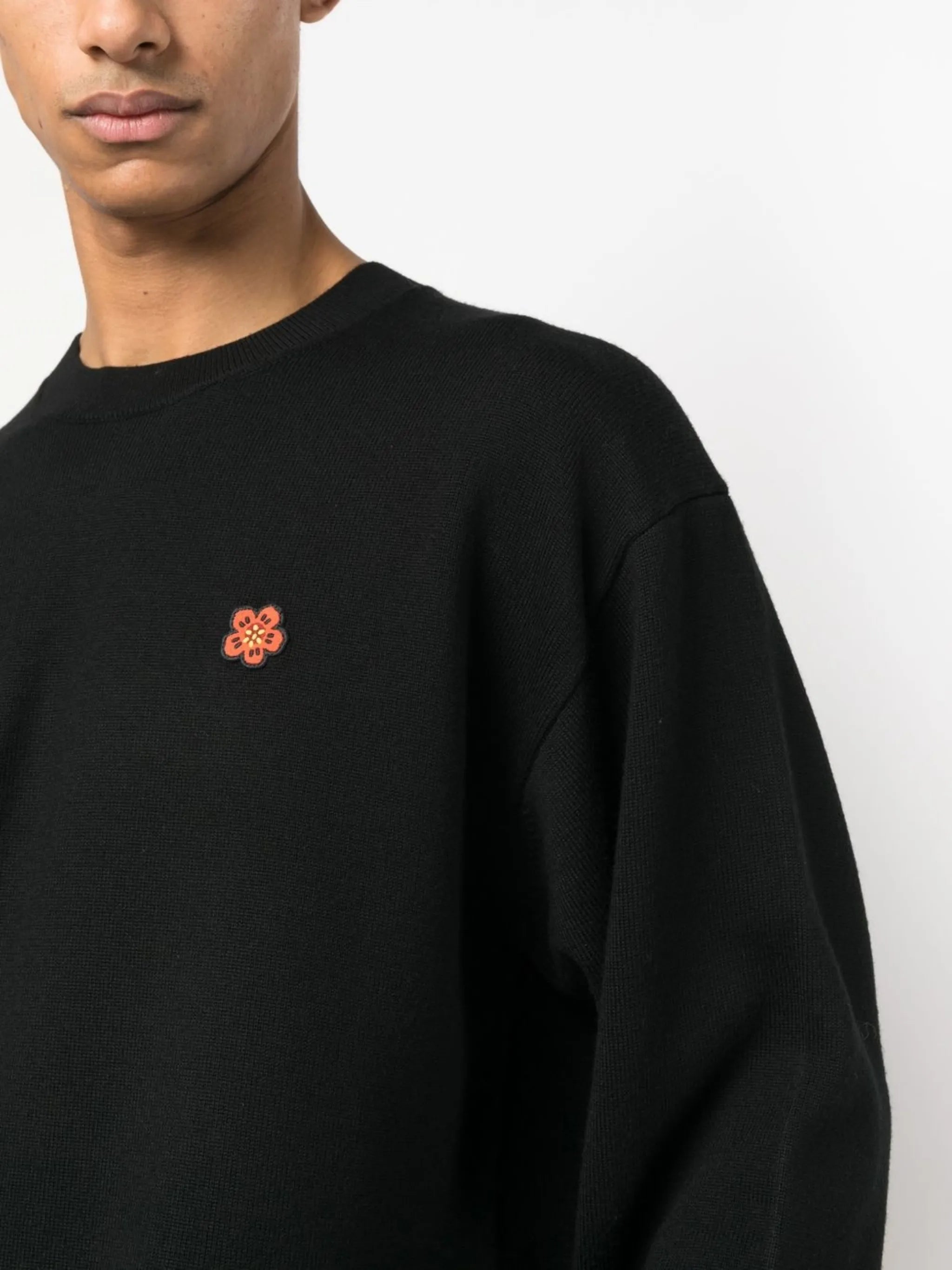flower-patch crew-neck sweatshirt