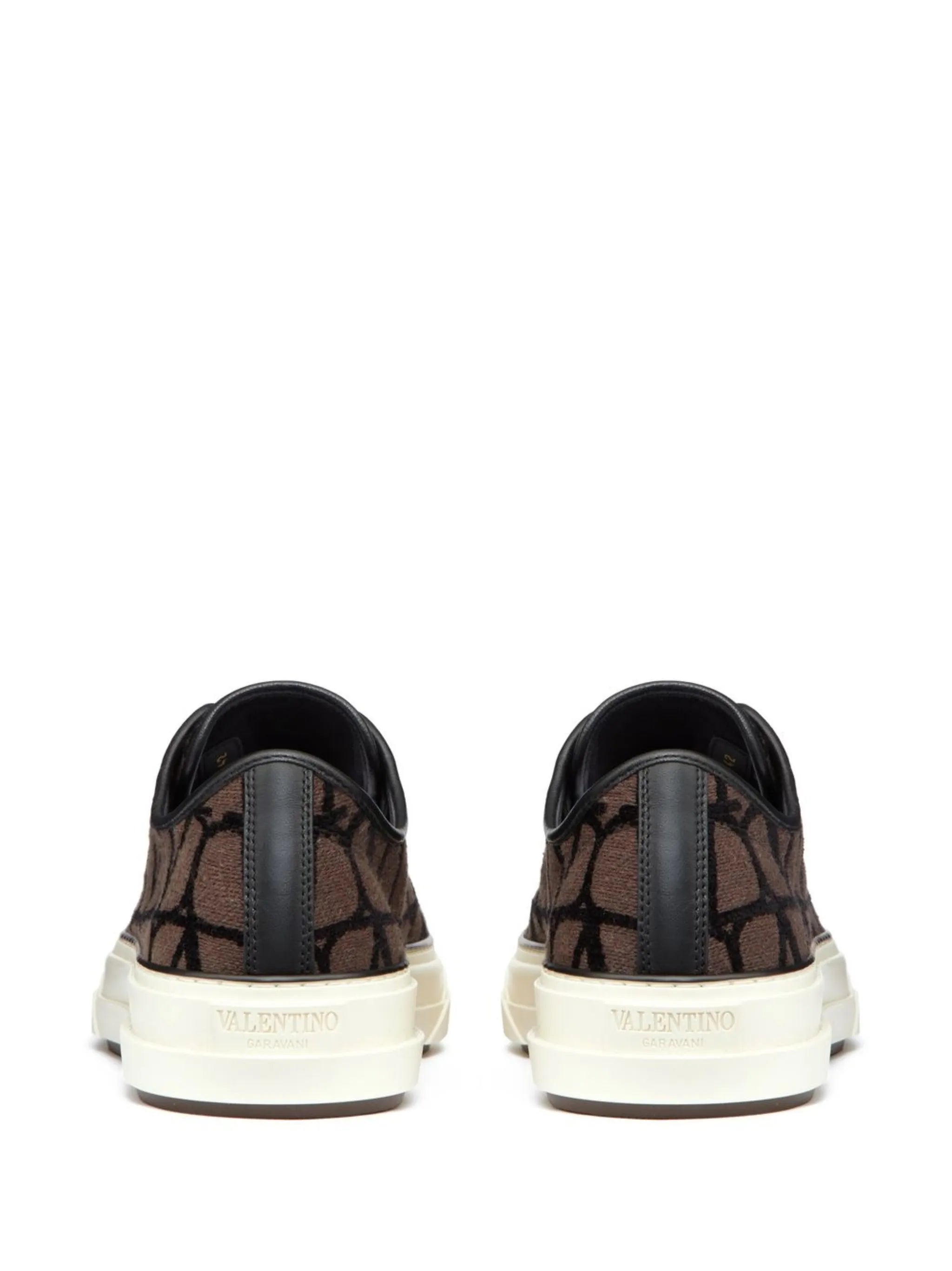 Toile Iconographe Totaloop sneakers