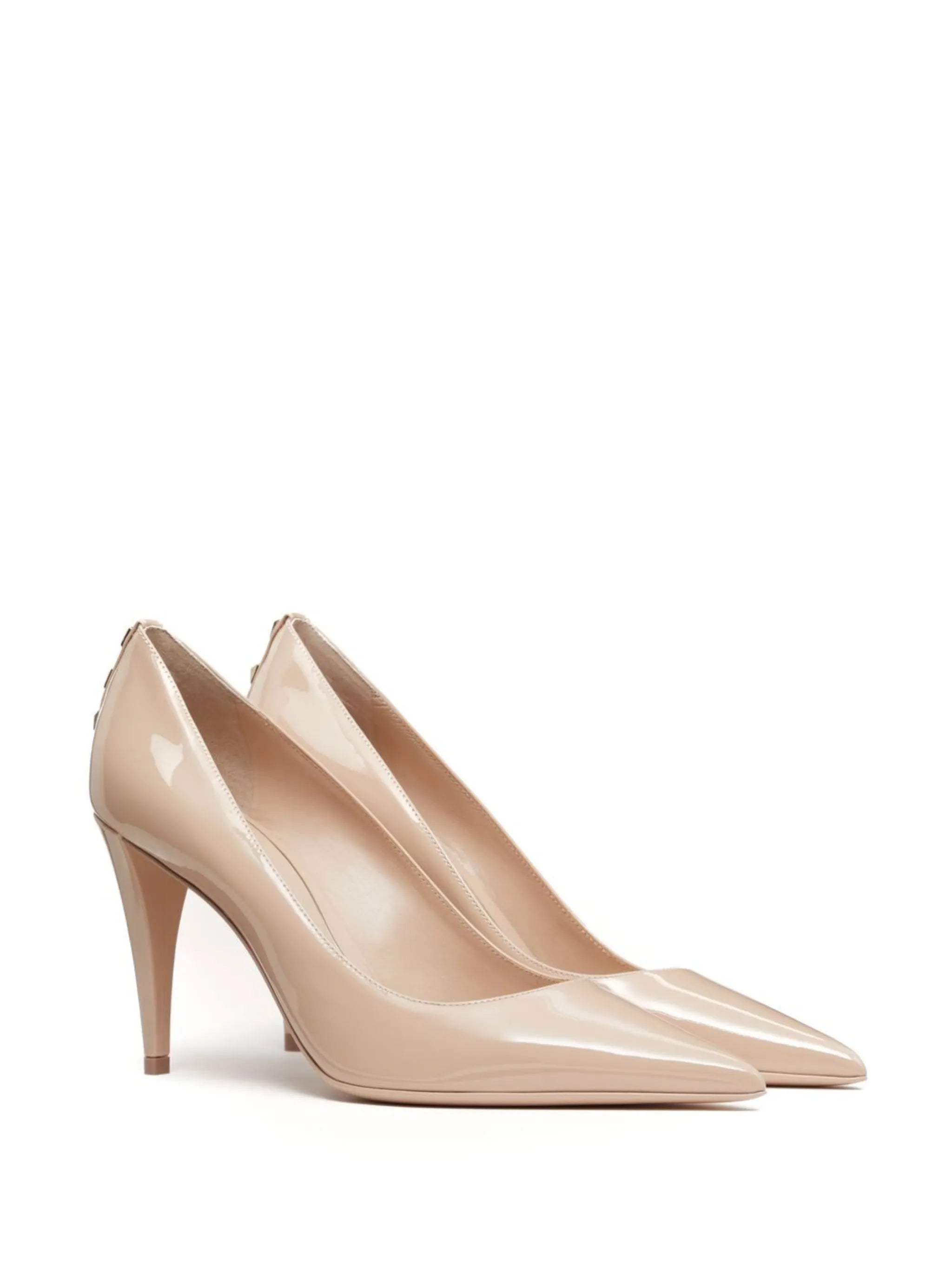 Rockstud pumps