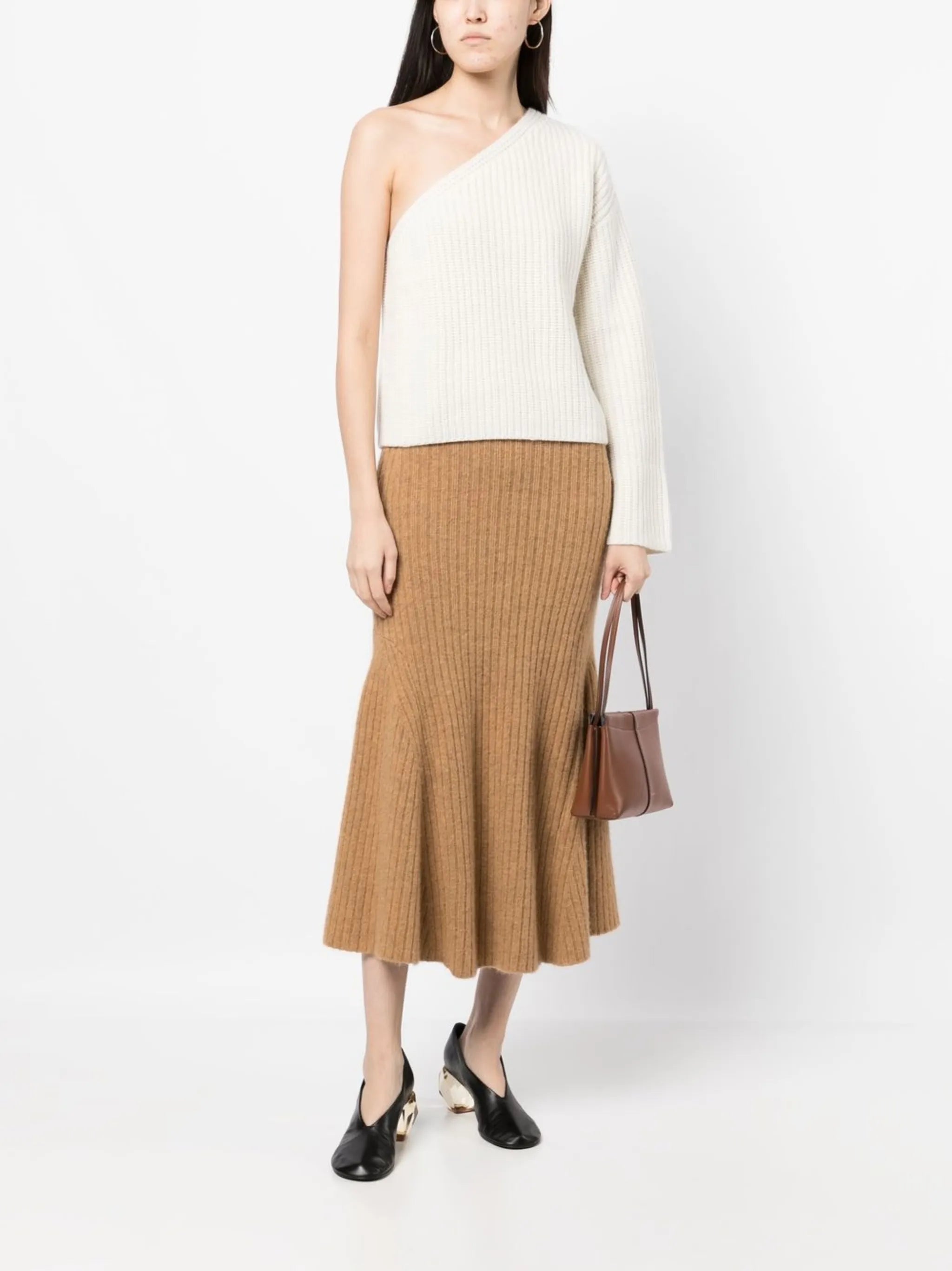 The Margit one-shoulder jumper