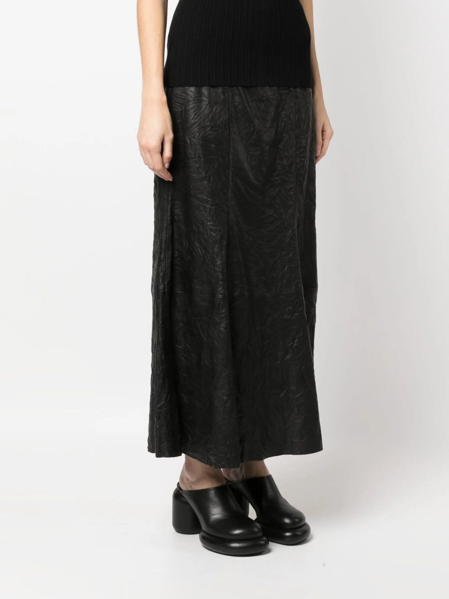 high-waisted leather skirt