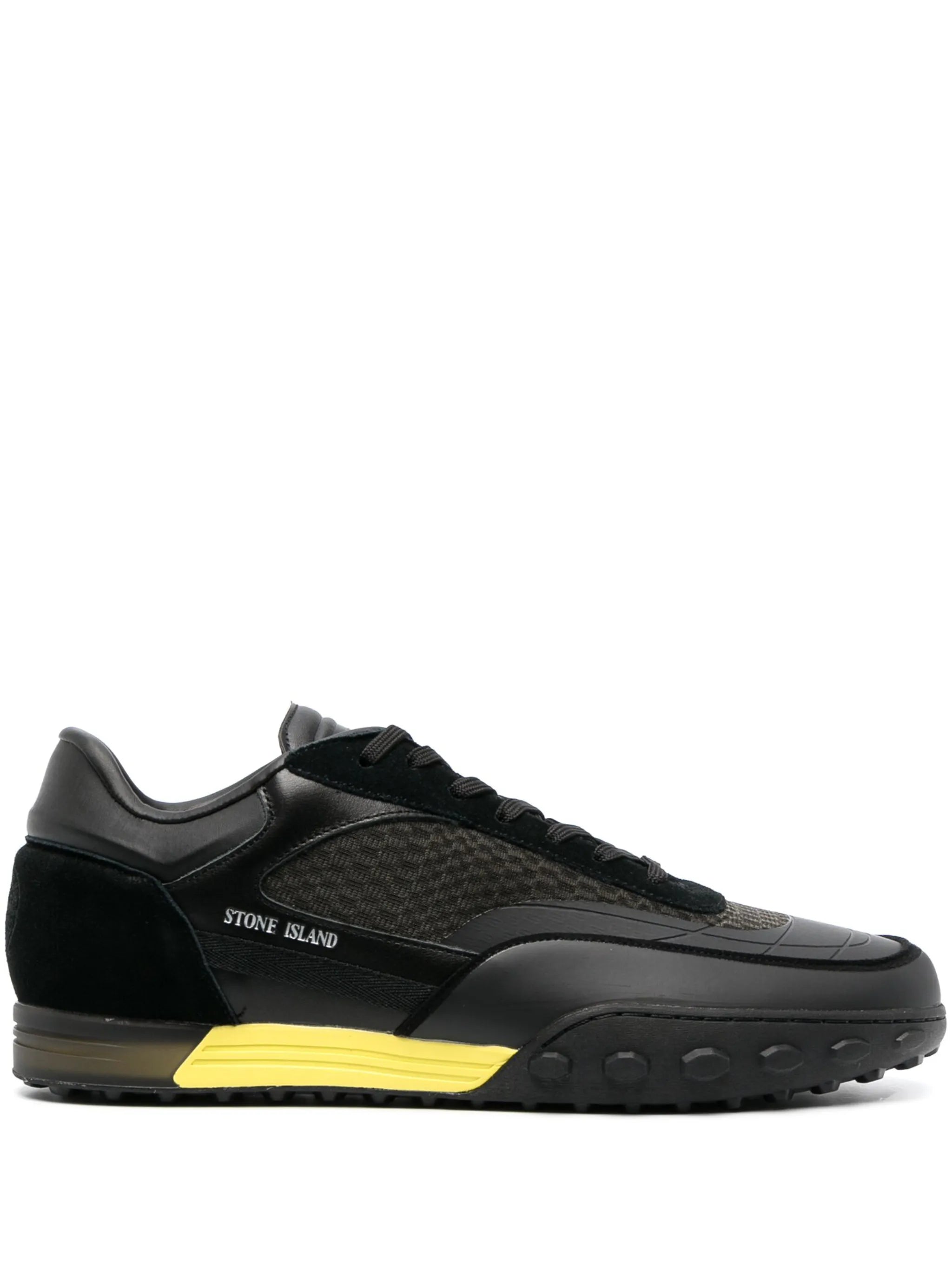 Football low-top sneakers
