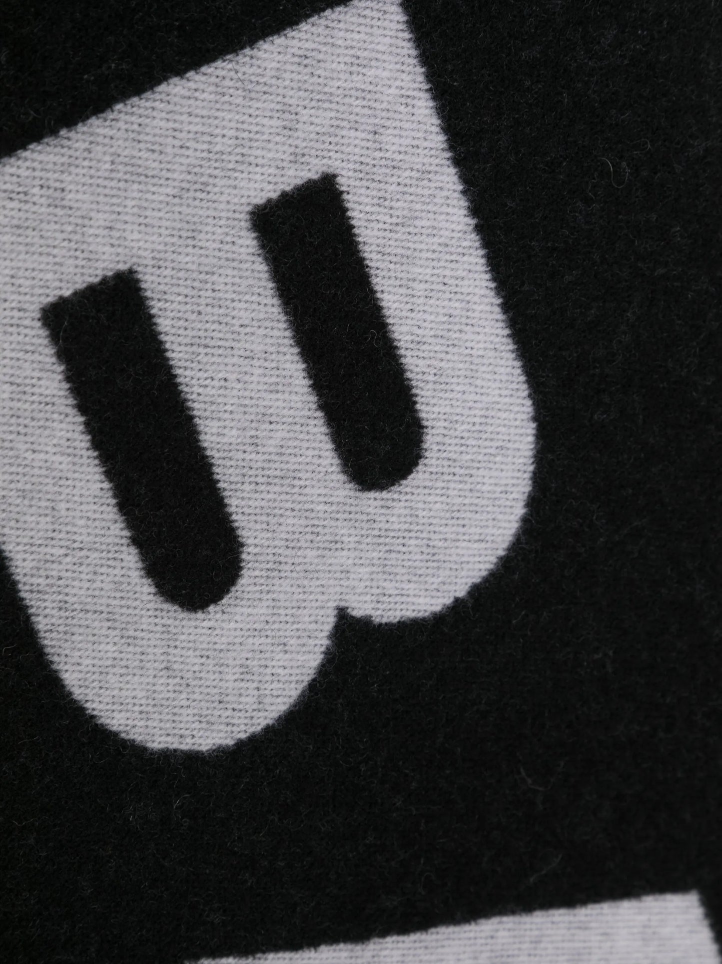 logo-print fringed scarf