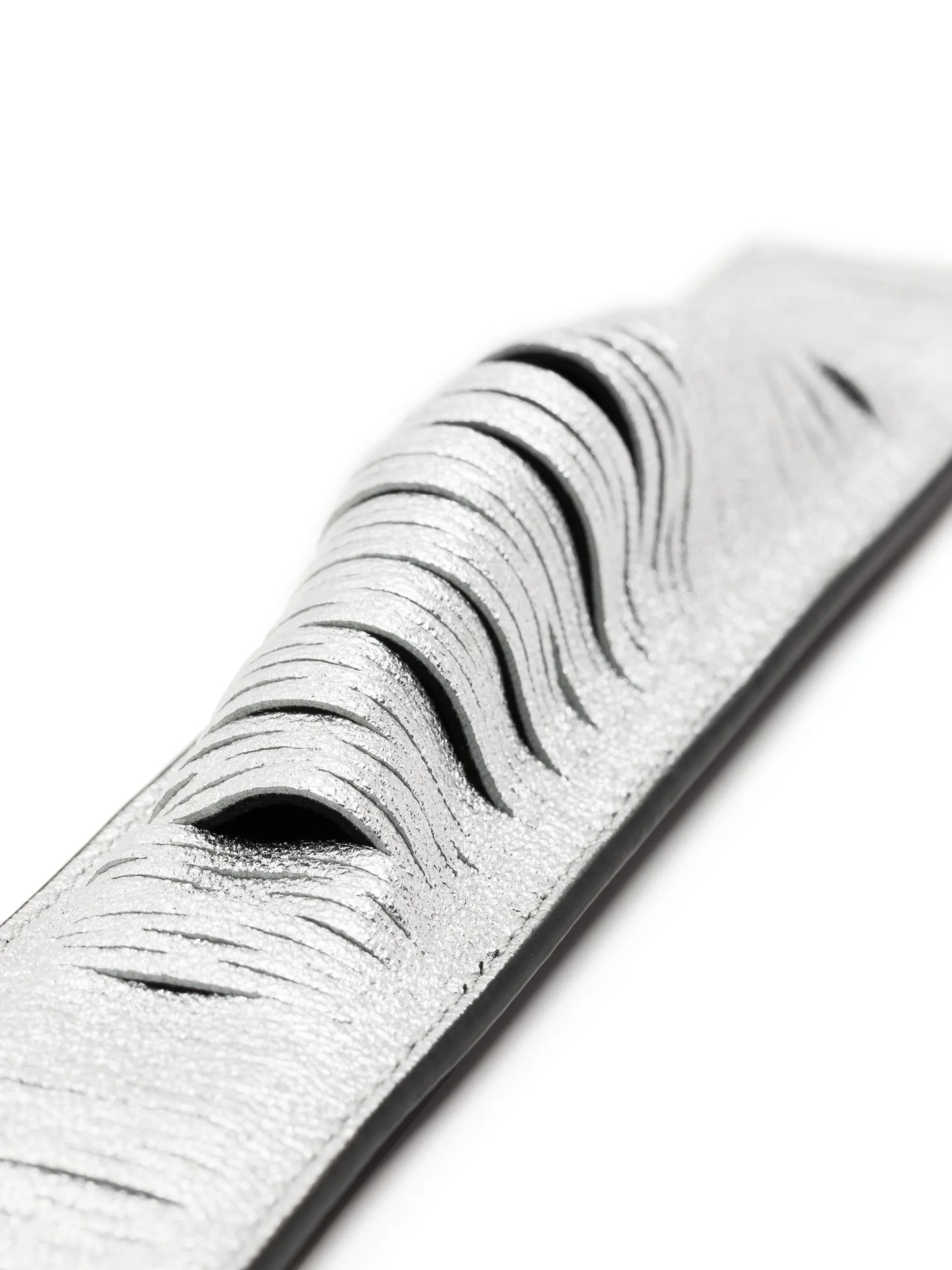 metallic slit-detail bracelet