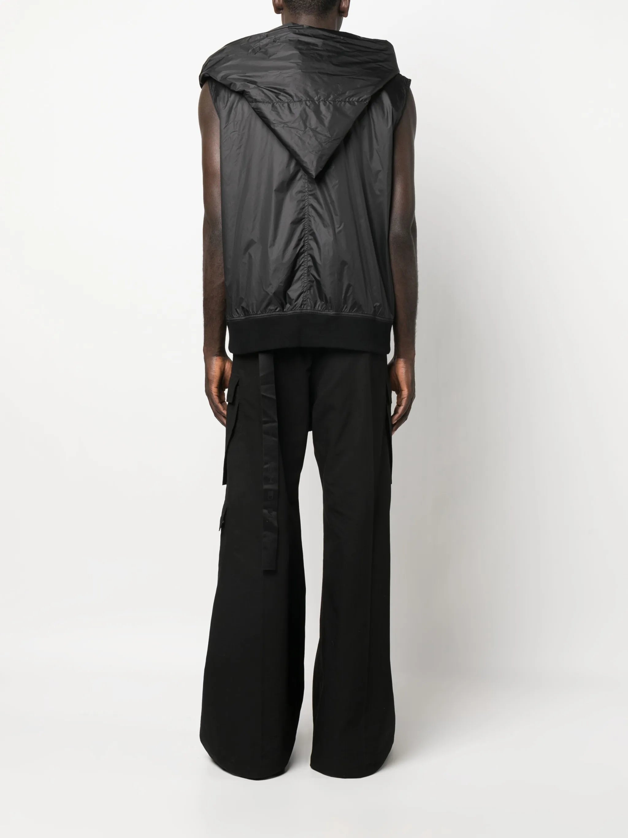 pouch-pocket zip-up hoodie
