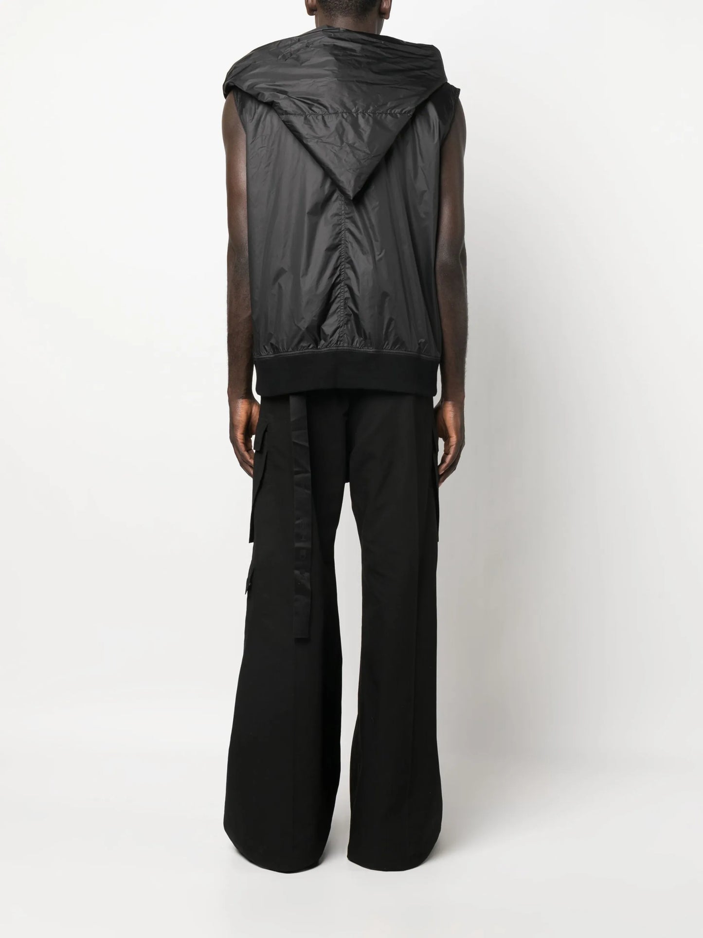 pouch-pocket zip-up hoodie