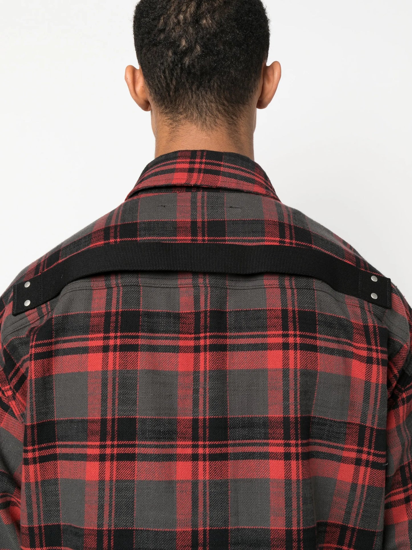 oversized plaid long-sleeve shirt