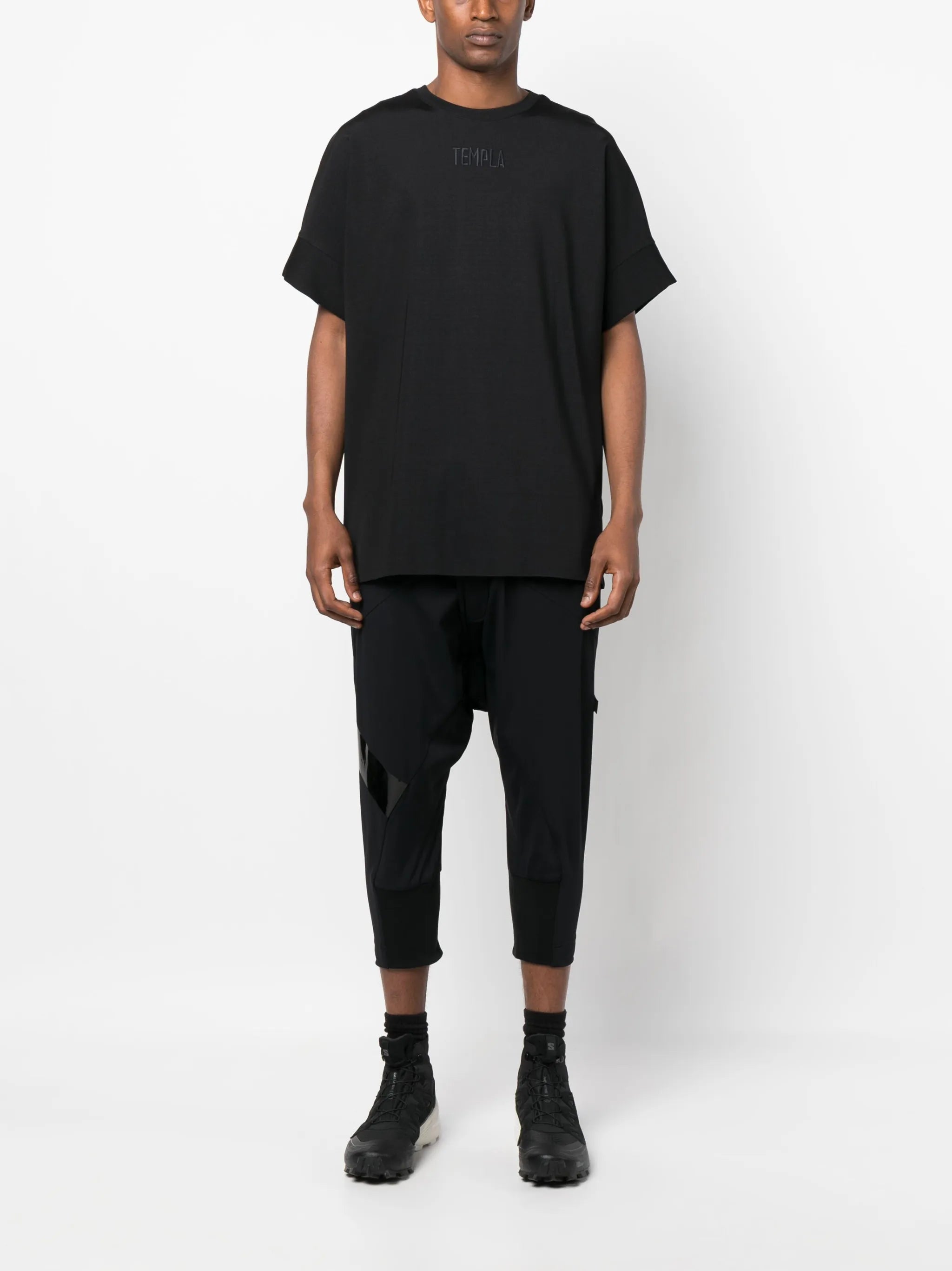 logo-embroidered crew-neck T-shirt