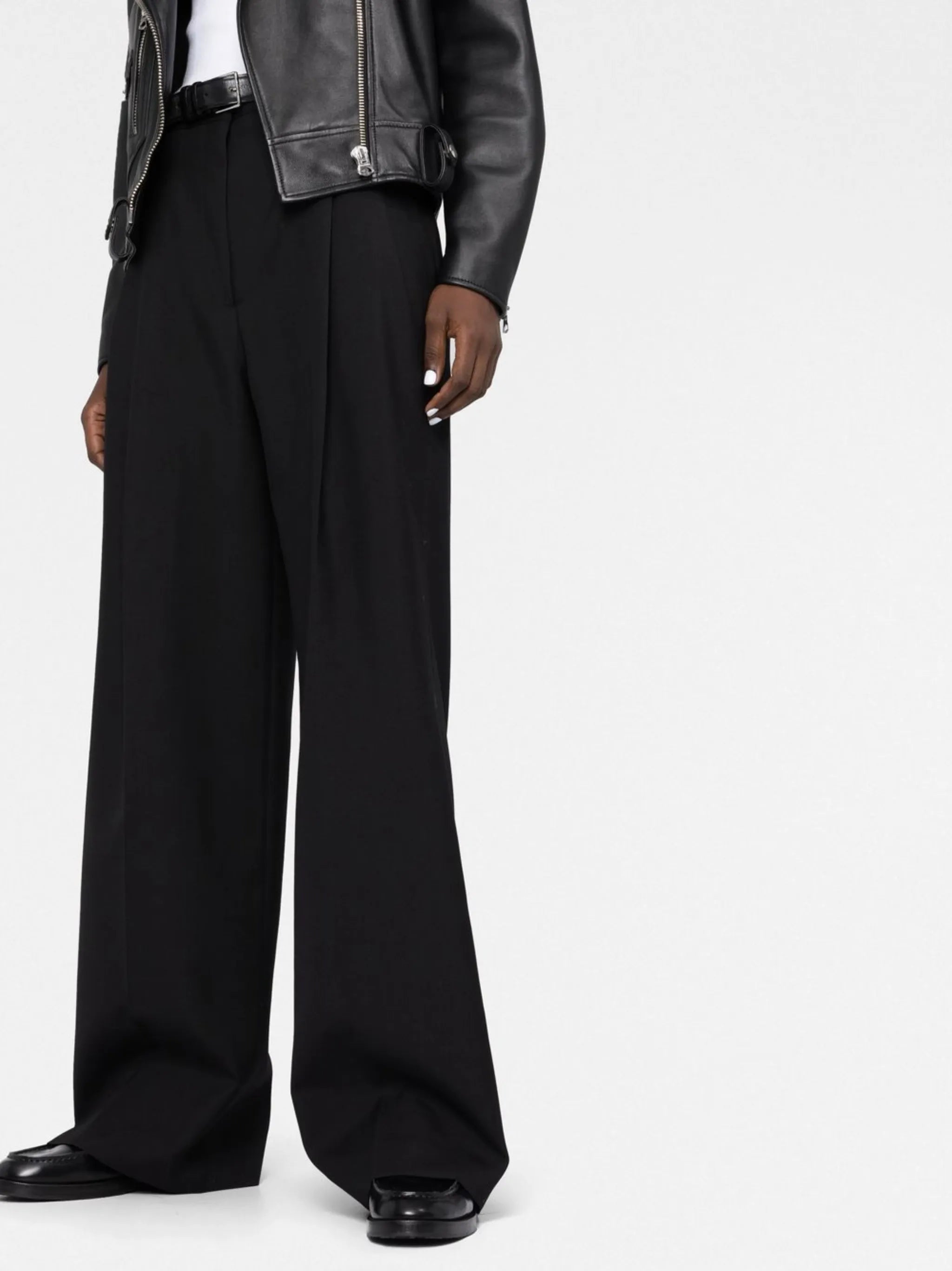 pleated wide-leg wool trousers